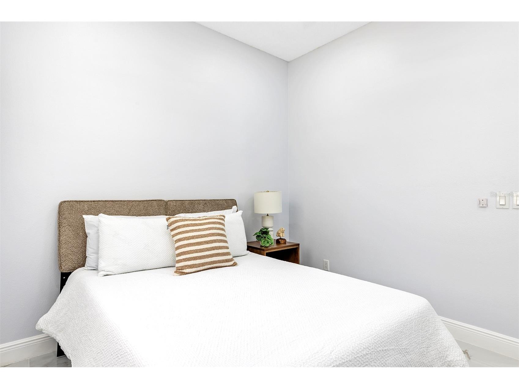 1829 Snaresbrook Way Orlando FL 32837 O6386203 image34