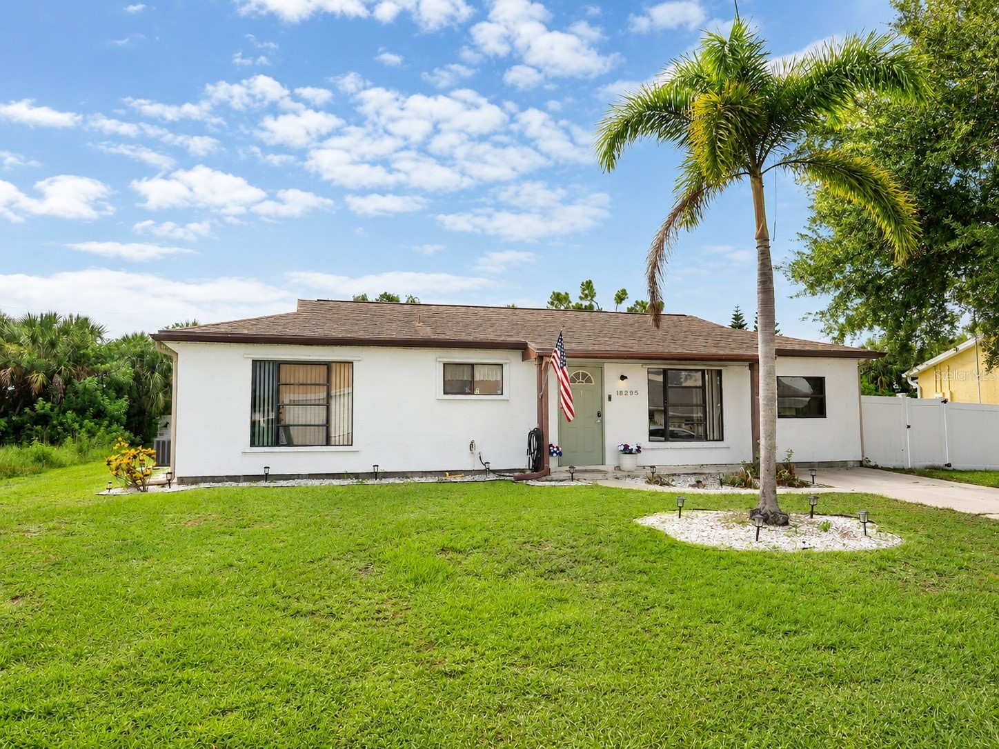 18295 Van Nuys Circle Port Charlotte FL 33948 D6148061 image2