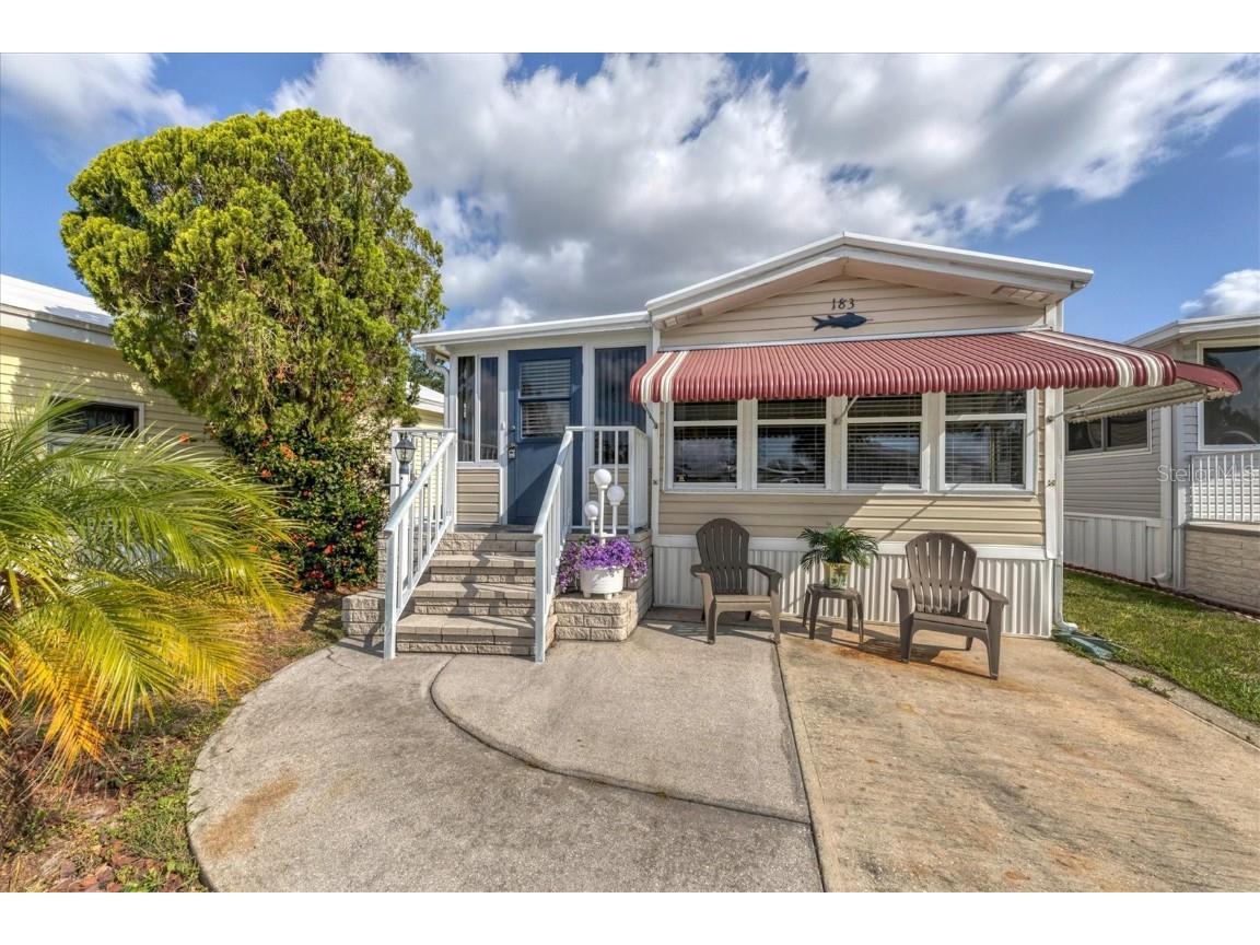 183 Crown Point Drive Nokomis FL 34275 A4570200 image1