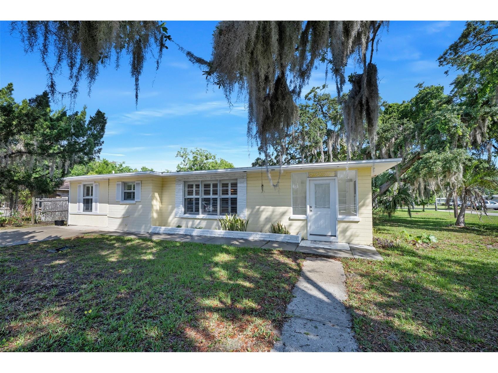 183 Hernandez Avenue Ormond Beach FL 32174 V4949017 image1