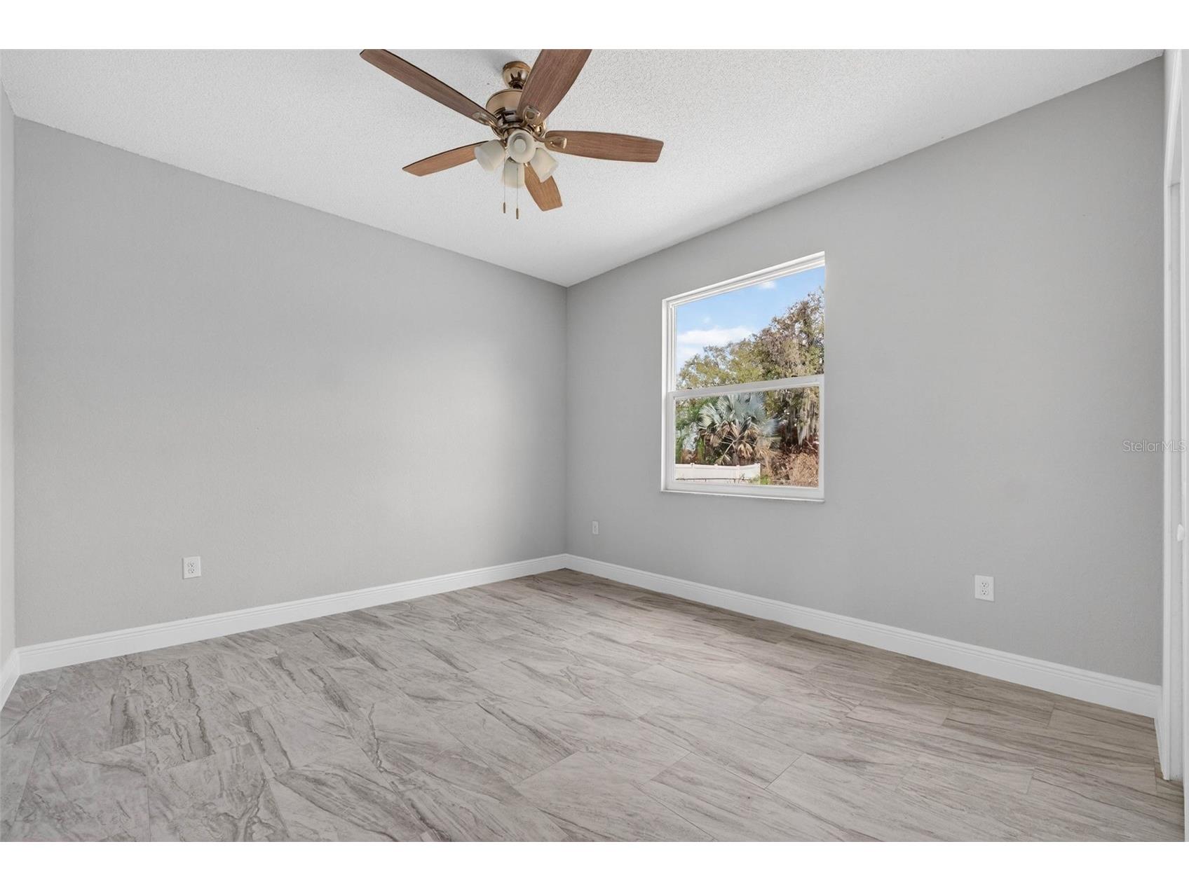 183 Lake Thomas Winter Haven FL 33880 P4937839 image42