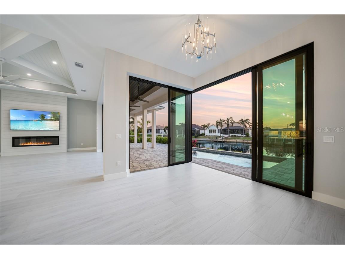 183 Maria Court Punta Gorda FL 33950 C7504383 image9