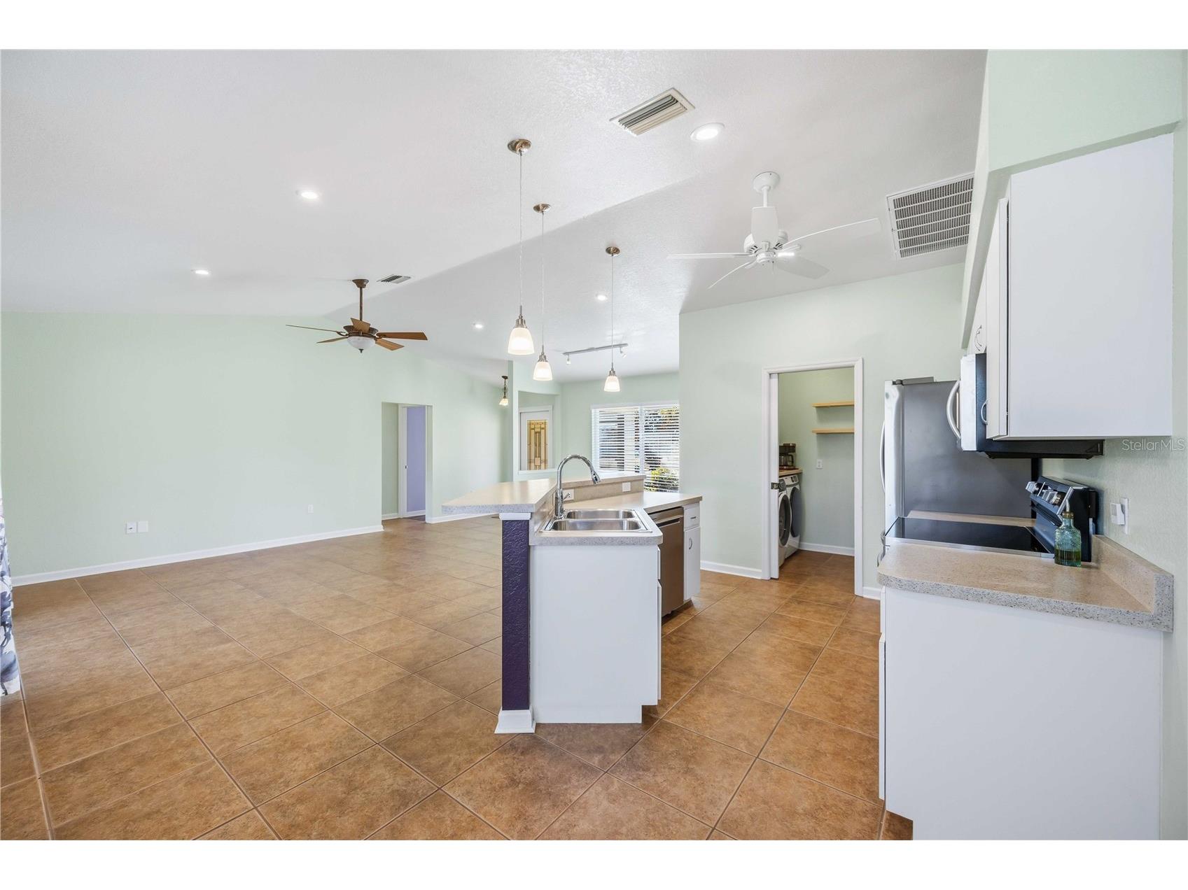 183 Mariner Lane Rotonda West FL 33947 D6146012 image10