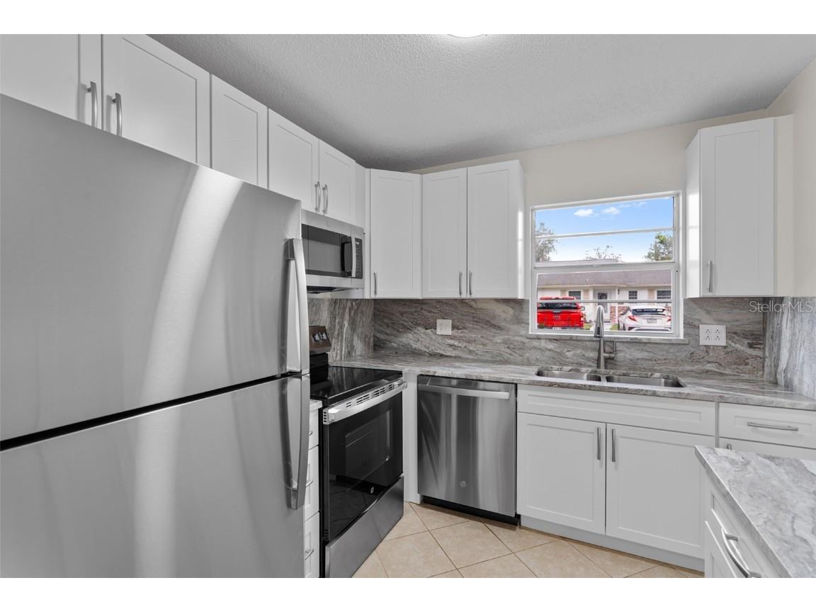 183 N Hill Avenue #90 Deland FL 32724 O6347897 image4