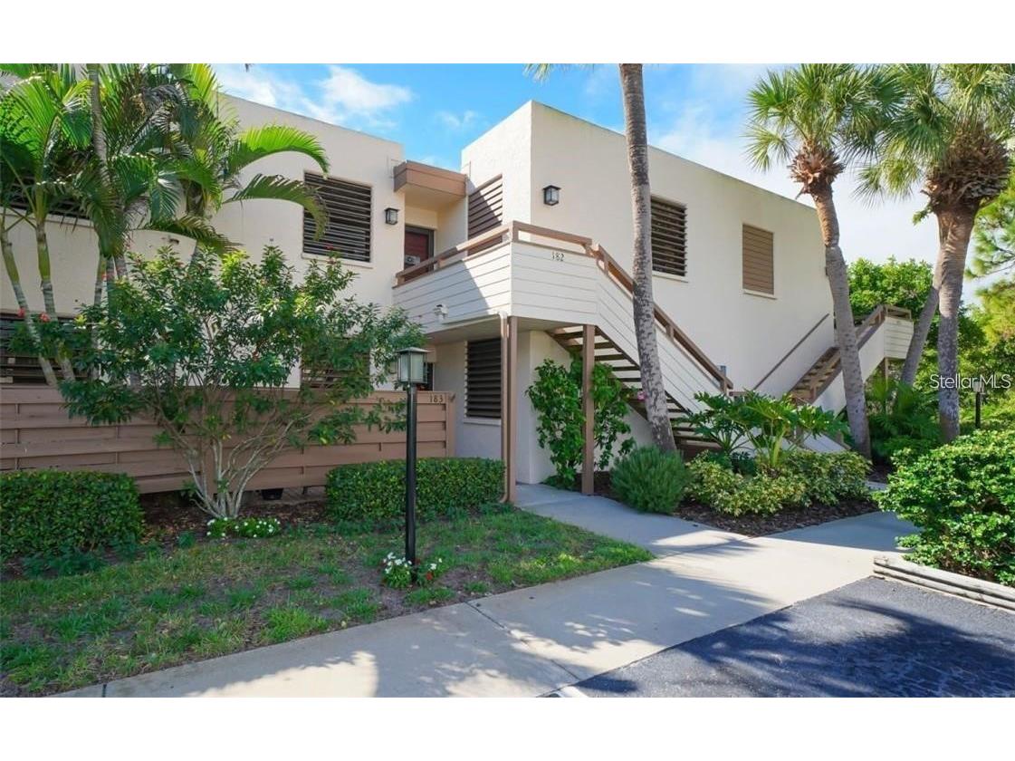 183 Pineneedle Drive Bradenton FL 34210 A4687353 image1
