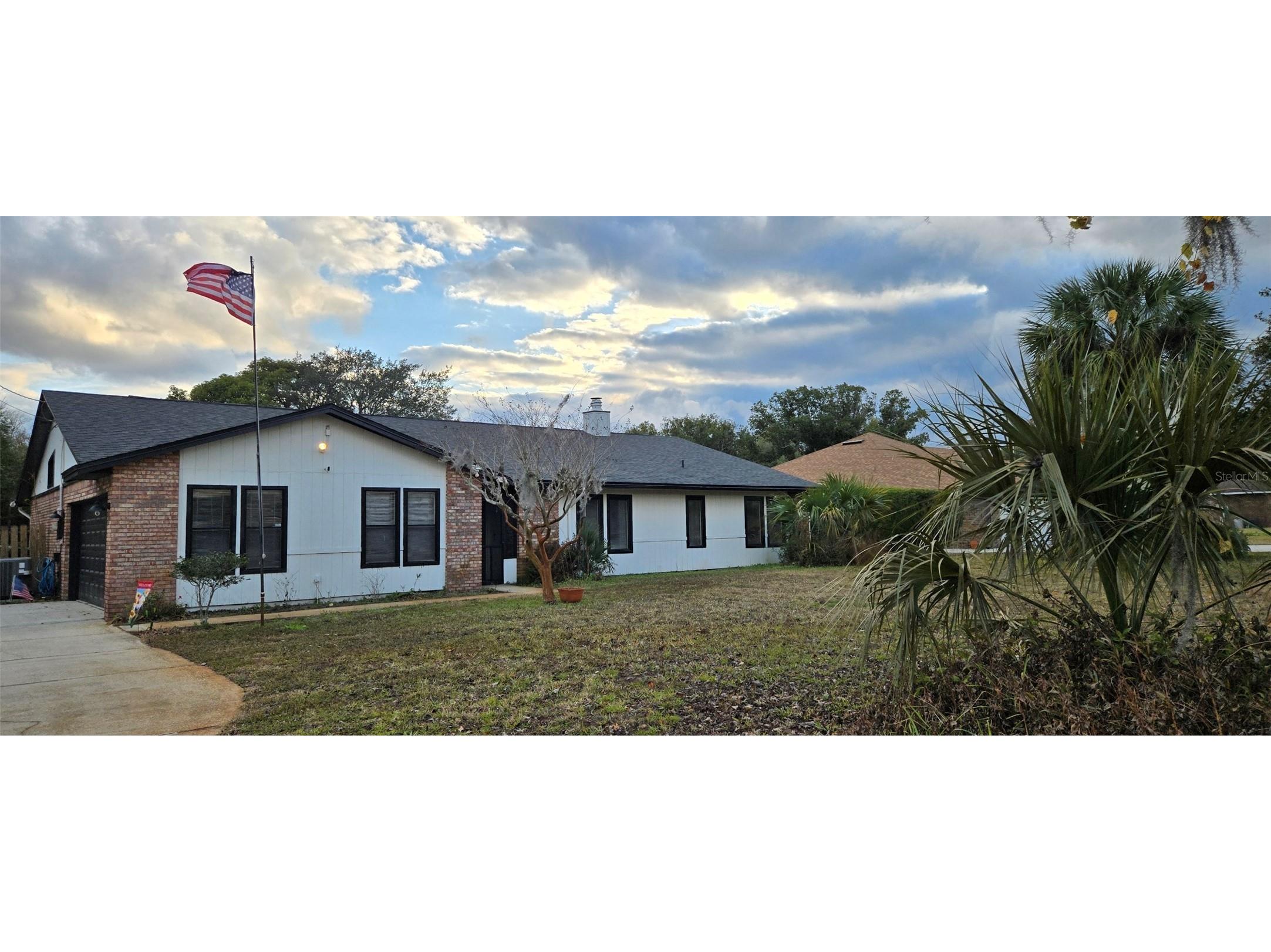 183 W Highbanks Road Debary FL 32713 V4947093 image1