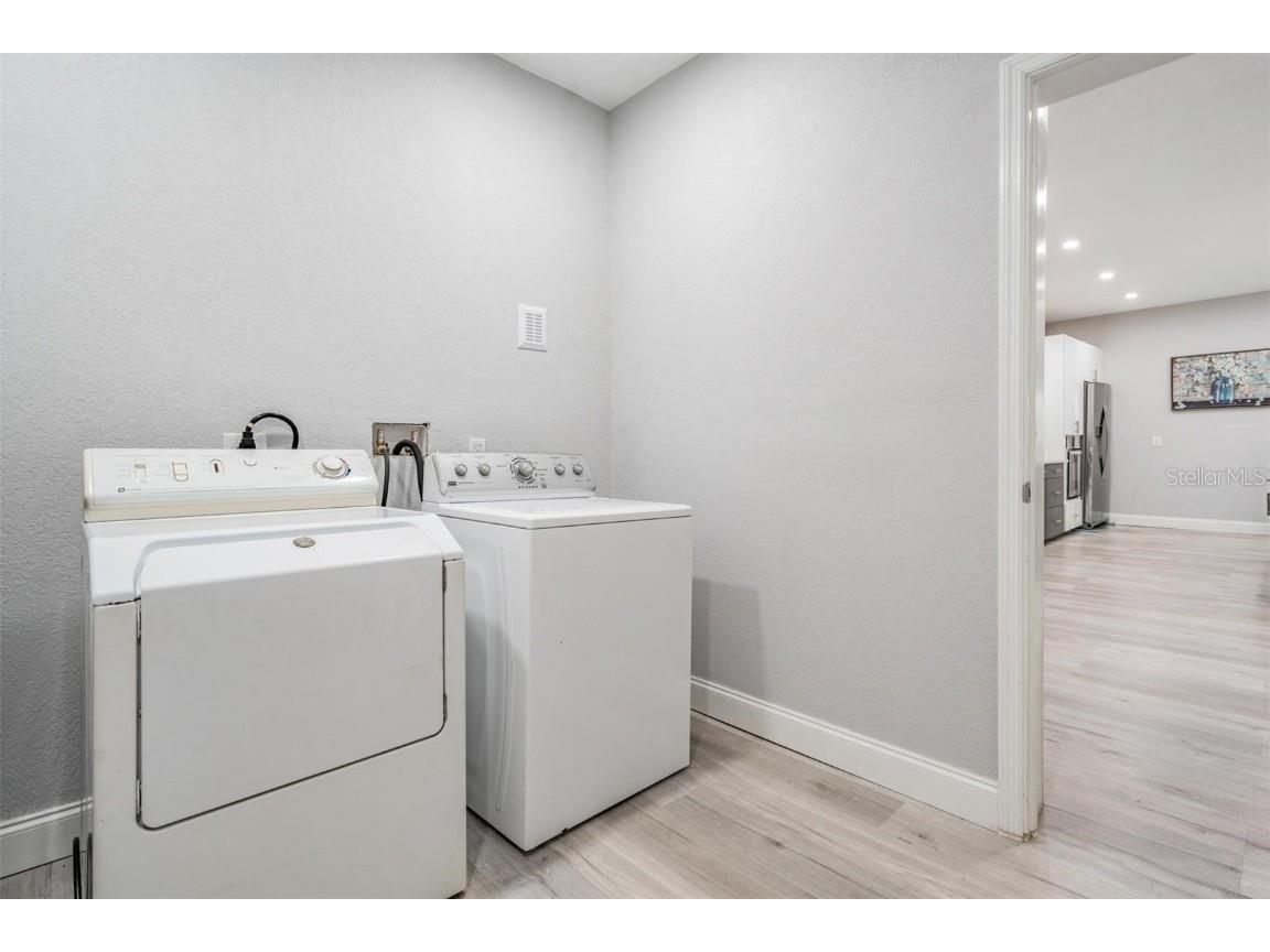 1830 20th Street S Saint Petersburg FL 33712 U8237071 image36