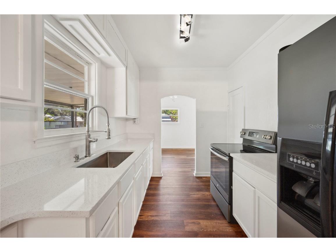 1830 Casco Lakeland FL 33801 L4953749 image4