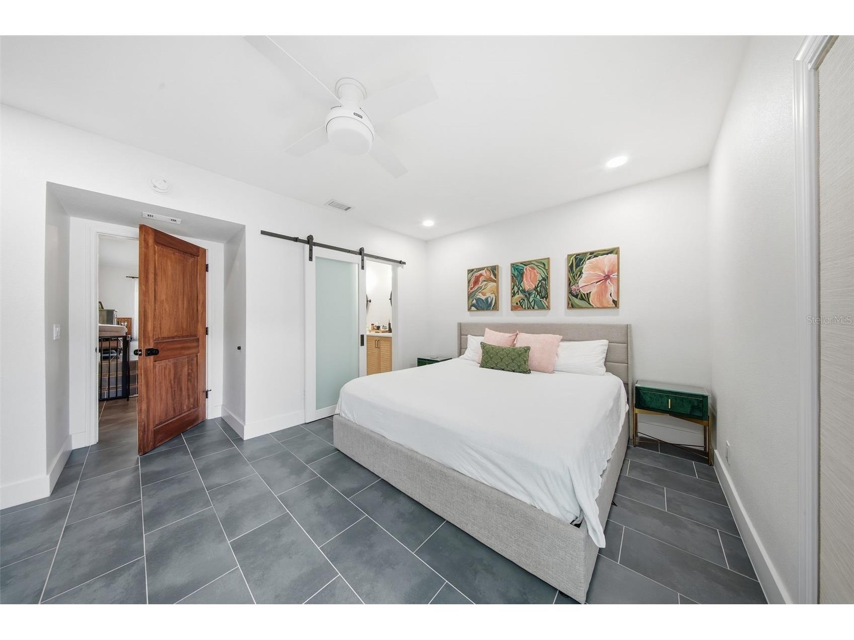 1830 Main Street Safety Harbor FL 34695 TB8453535 image26