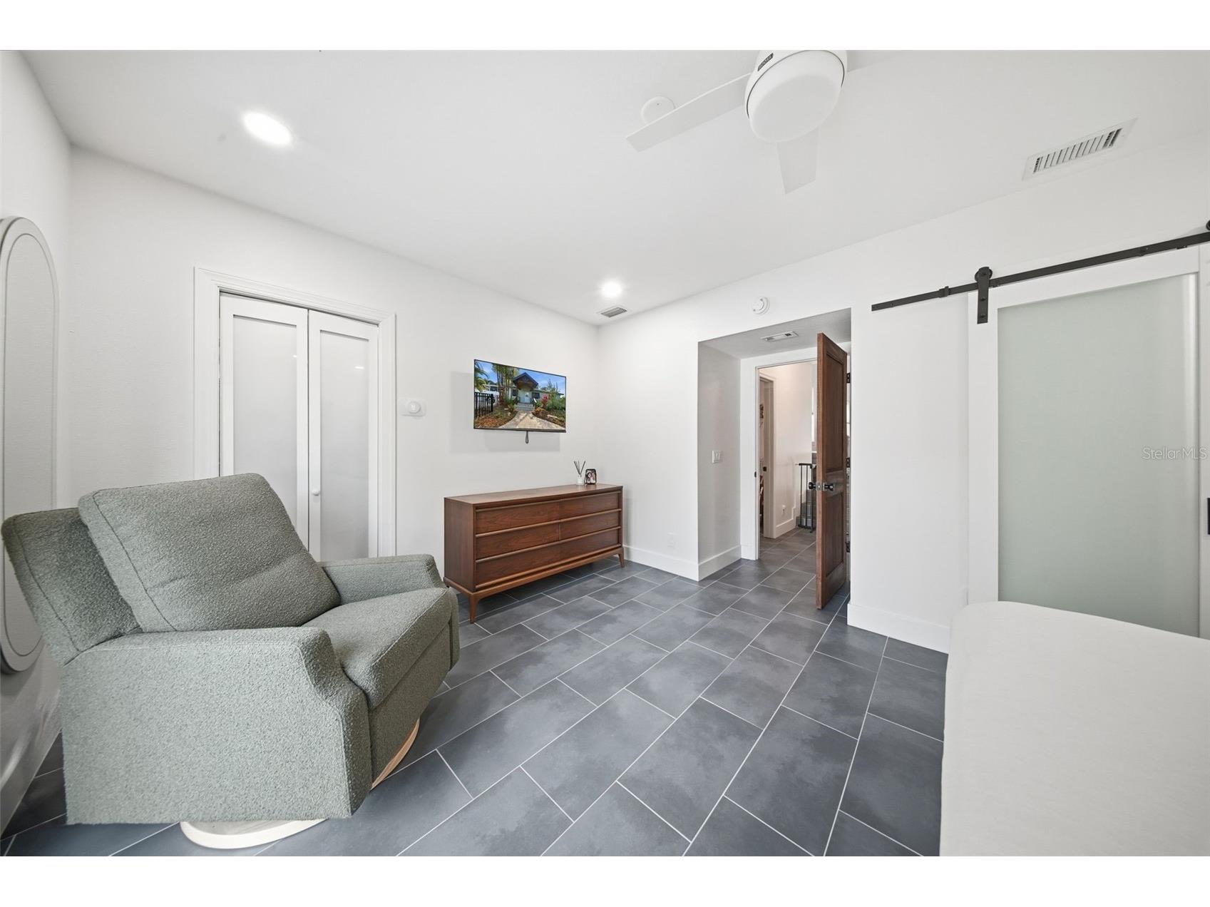 1830 Main Street Safety Harbor FL 34695 TB8453535 image28