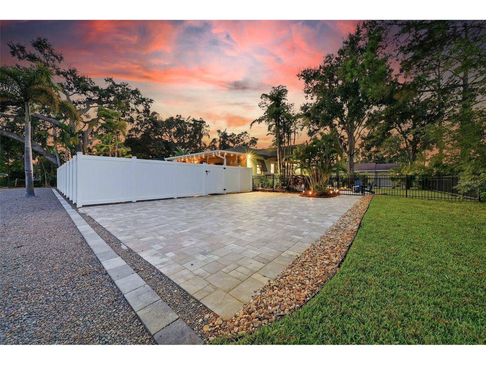 1830 Main Street Safety Harbor FL 34695 TB8518503 image16