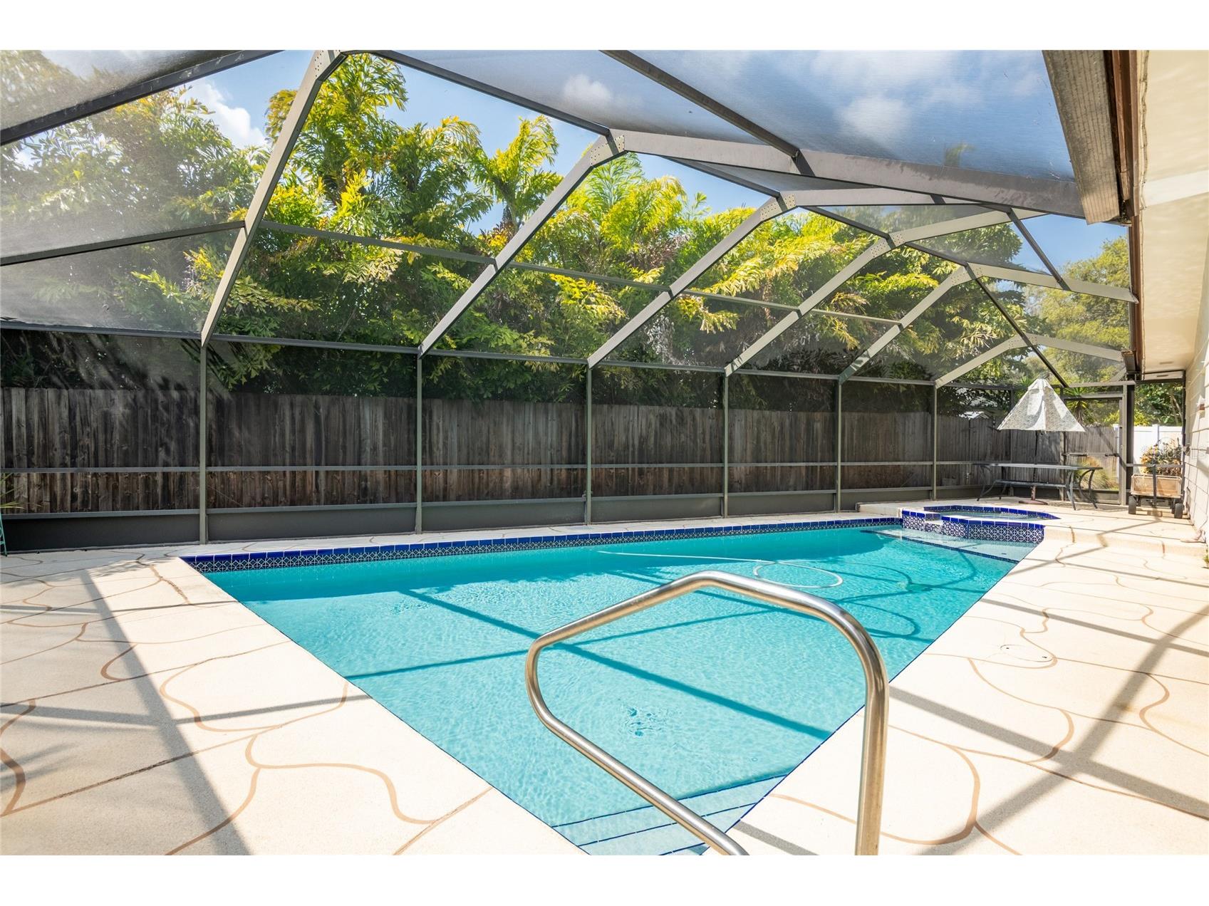 1830 Oak Forest Drive S Clearwater FL 33759 TB8464960 image30