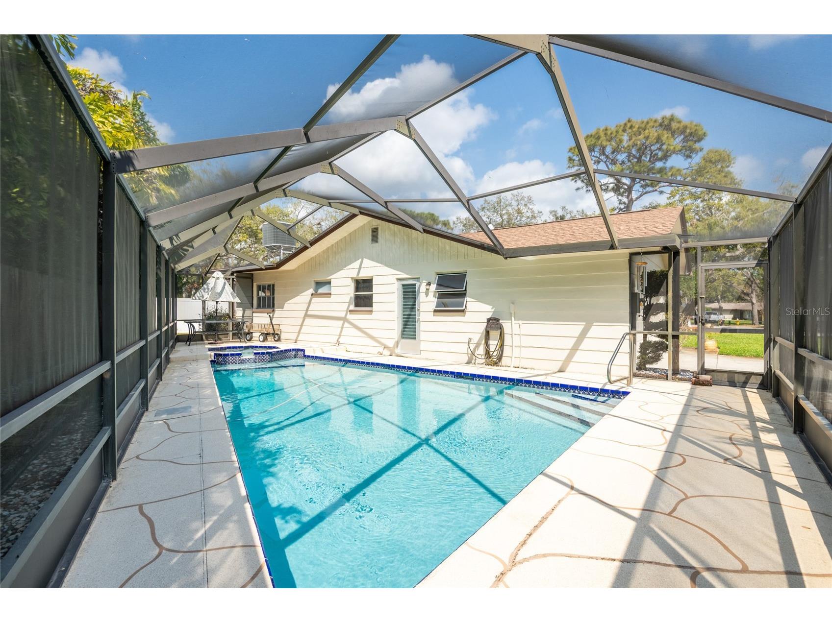 1830 Oak Forest Drive S Clearwater FL 33759 TB8464960 image32