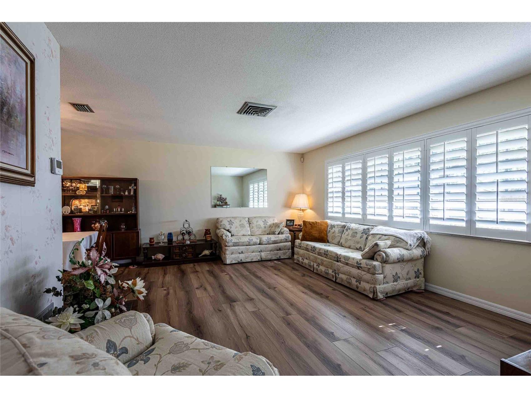 1830 Oak Forest Drive S Clearwater FL 33759 TB8464960 image7