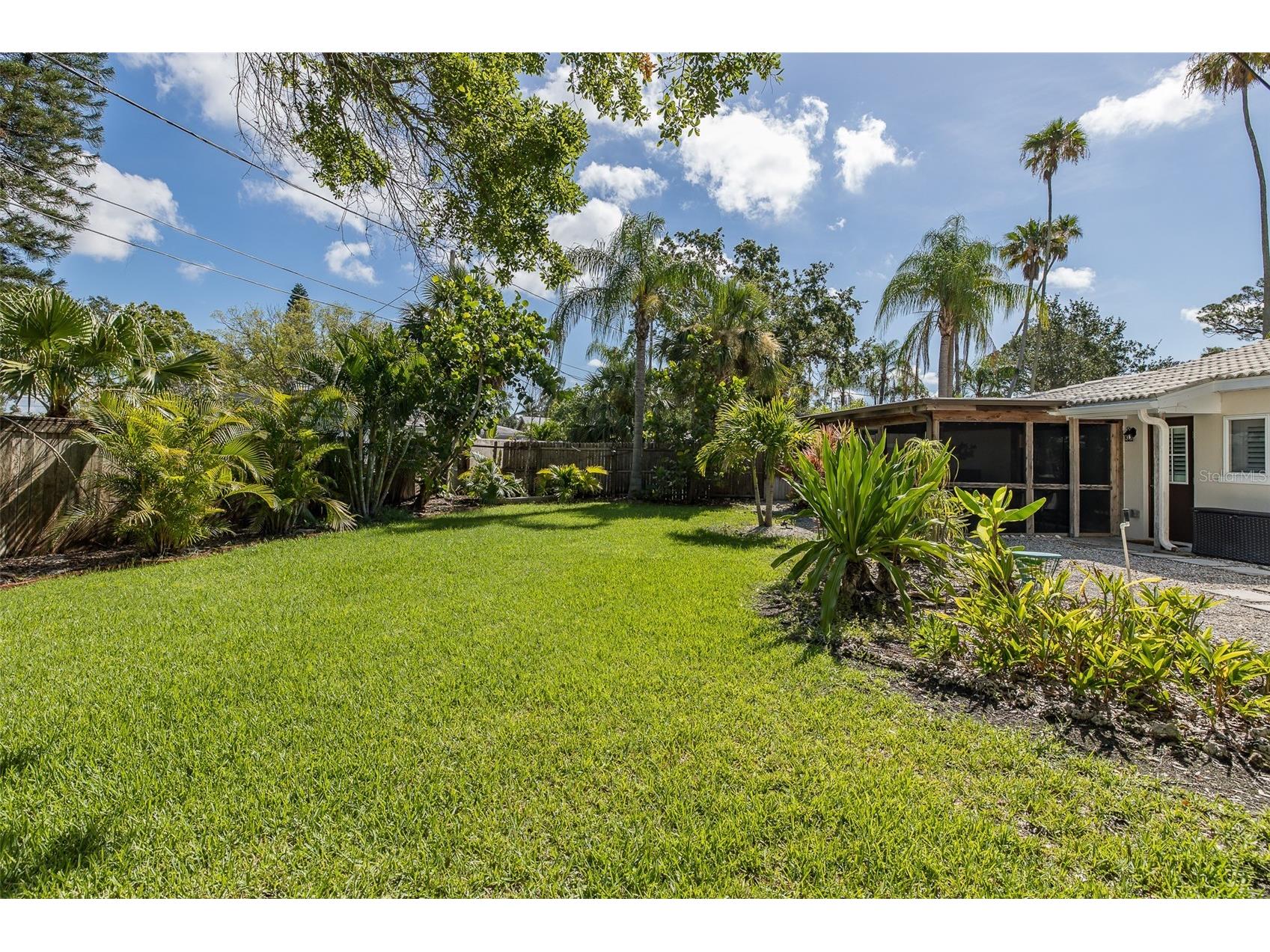 1830 Santa Barbara Drive Dunedin FL 34698 W7876306 image9