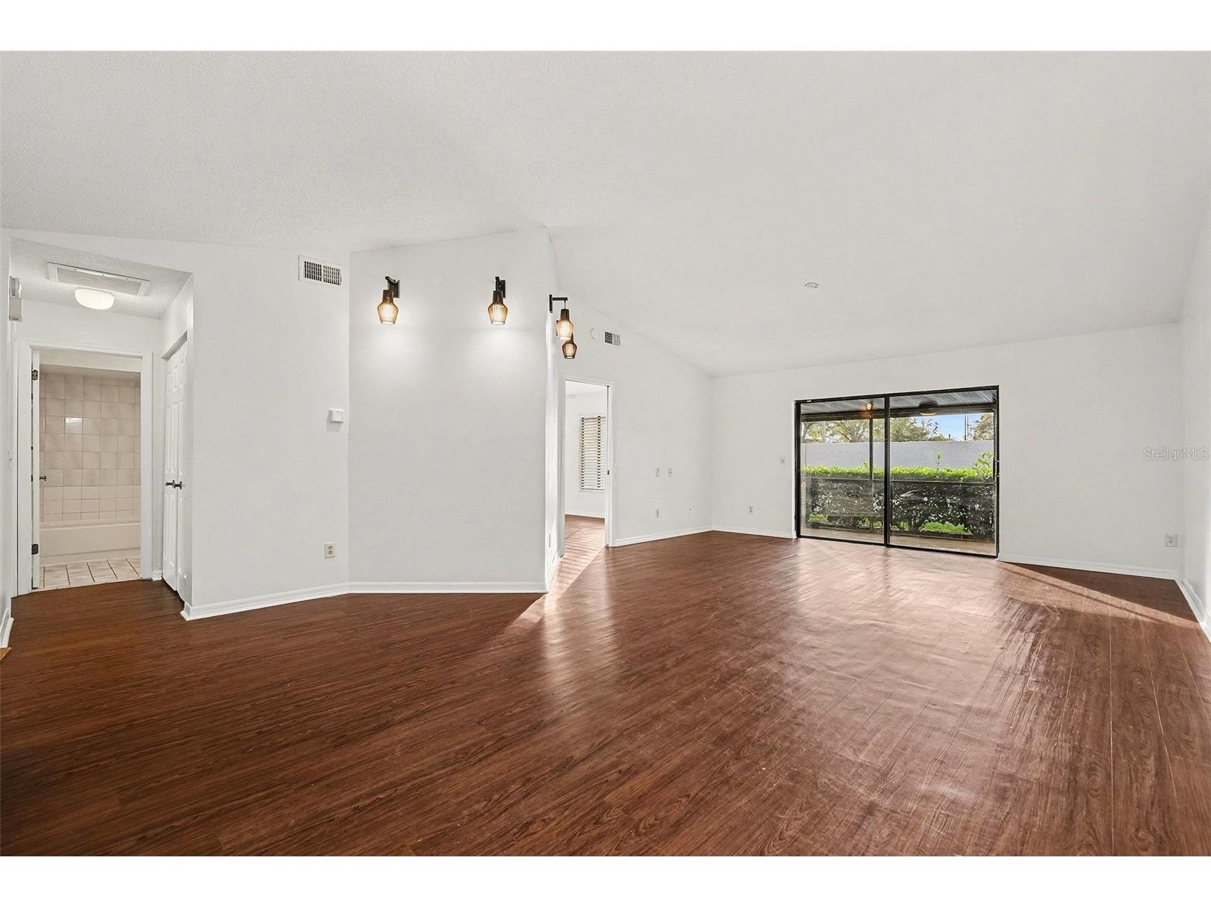 18302 Aintree Court Tampa FL 33647 TB8477622 image5