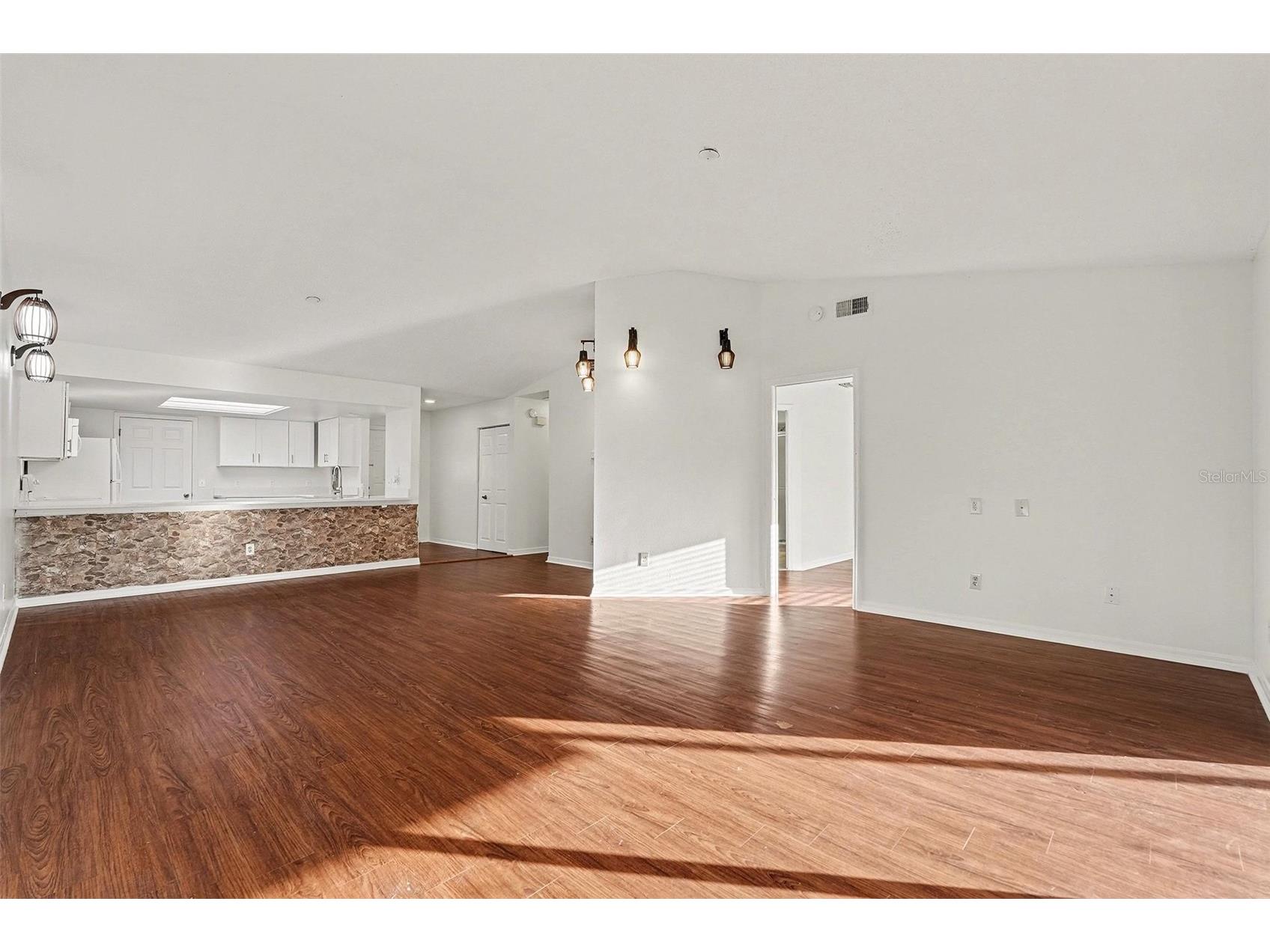 18302 Aintree Court Tampa FL 33647 TB8477622 image6