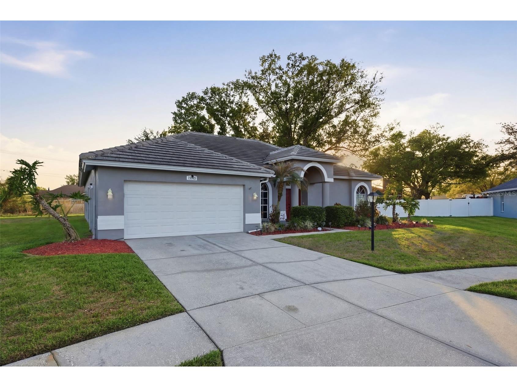 18302 Saint James Court Tampa FL 33647 TB8487904 image3