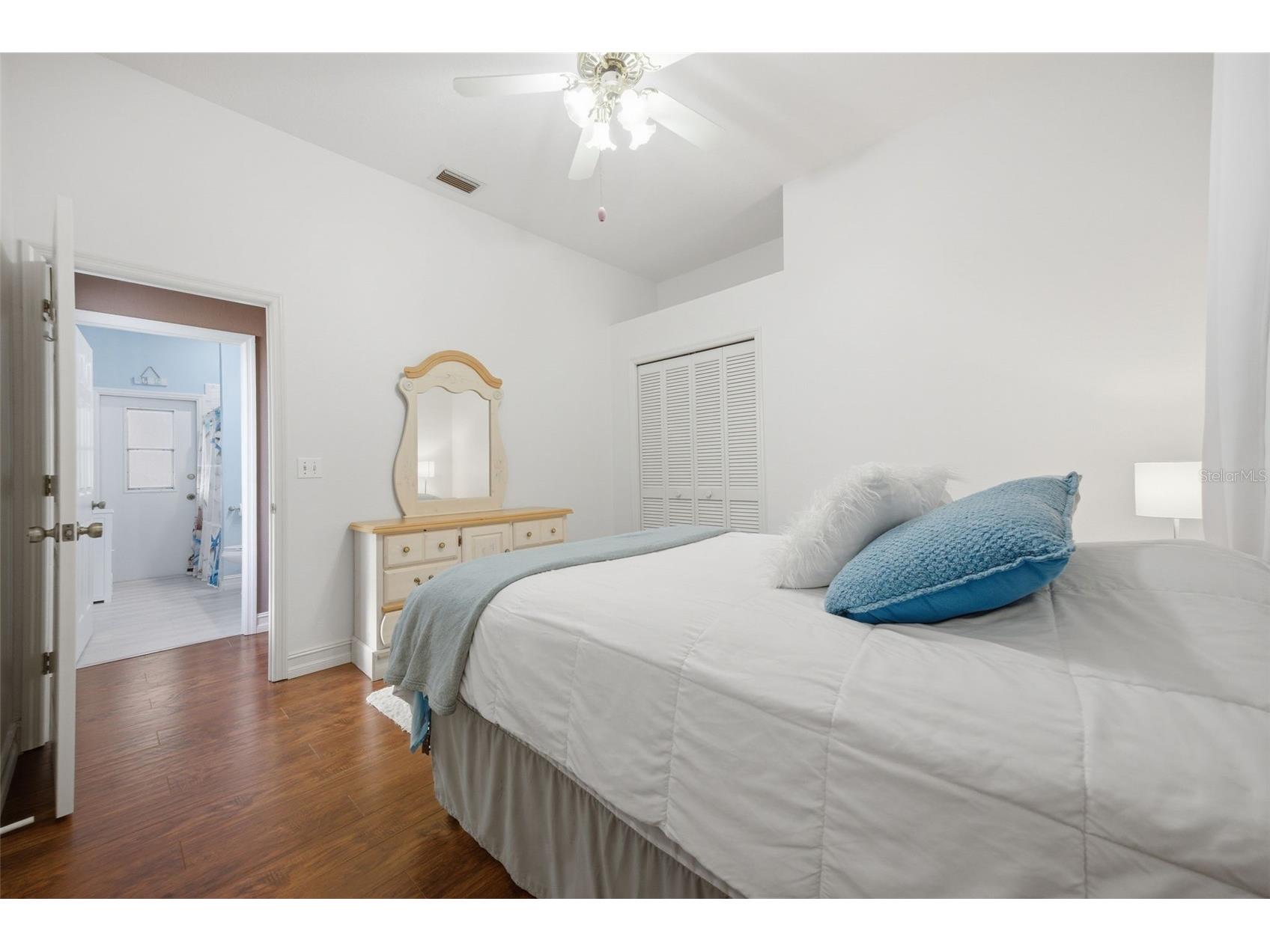 18302 Saint James Court Tampa FL 33647 TB8487904 image32