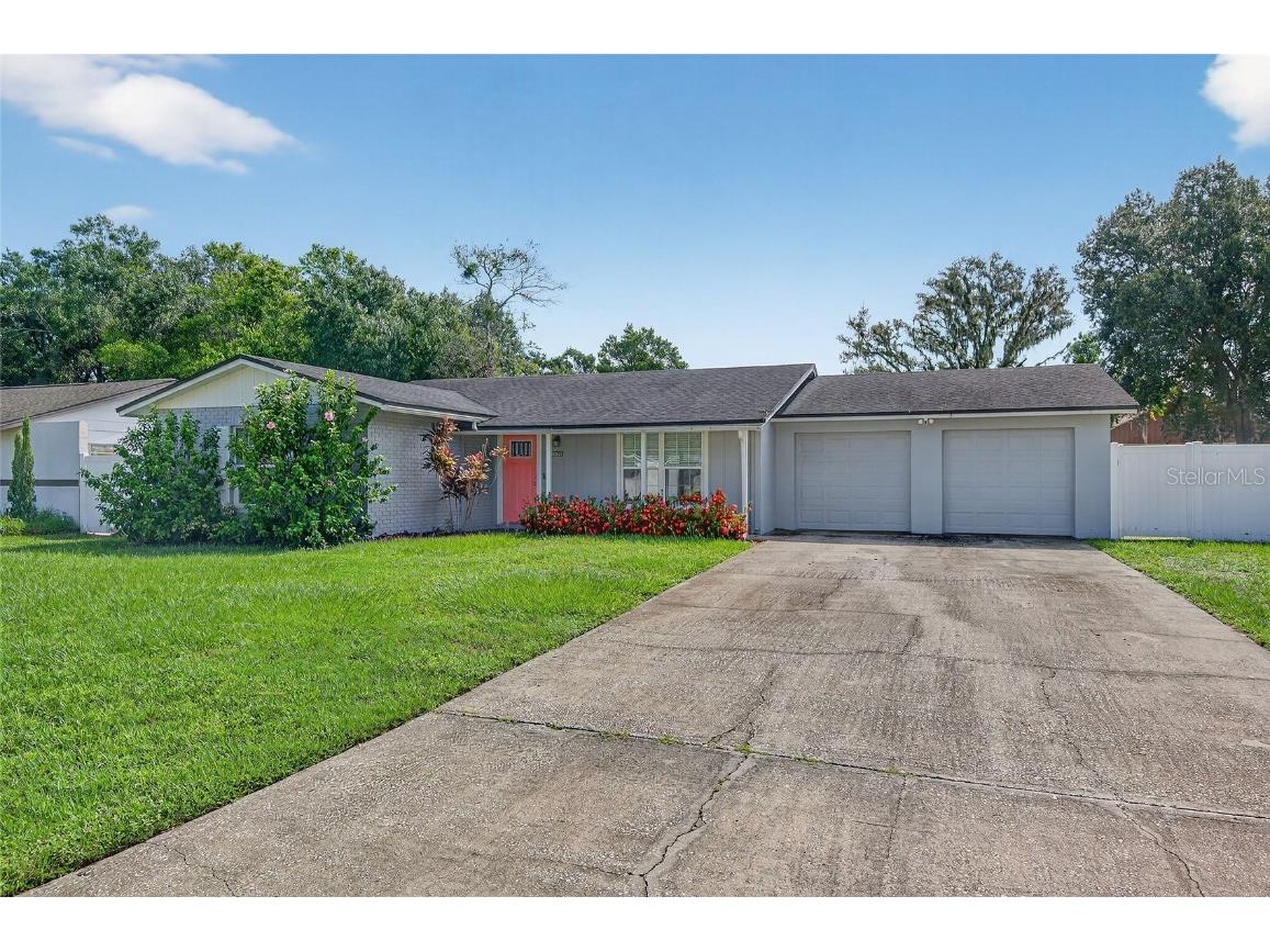 18303 Dolly Brook Lane Lutz FL 33549 TB8423178 image1