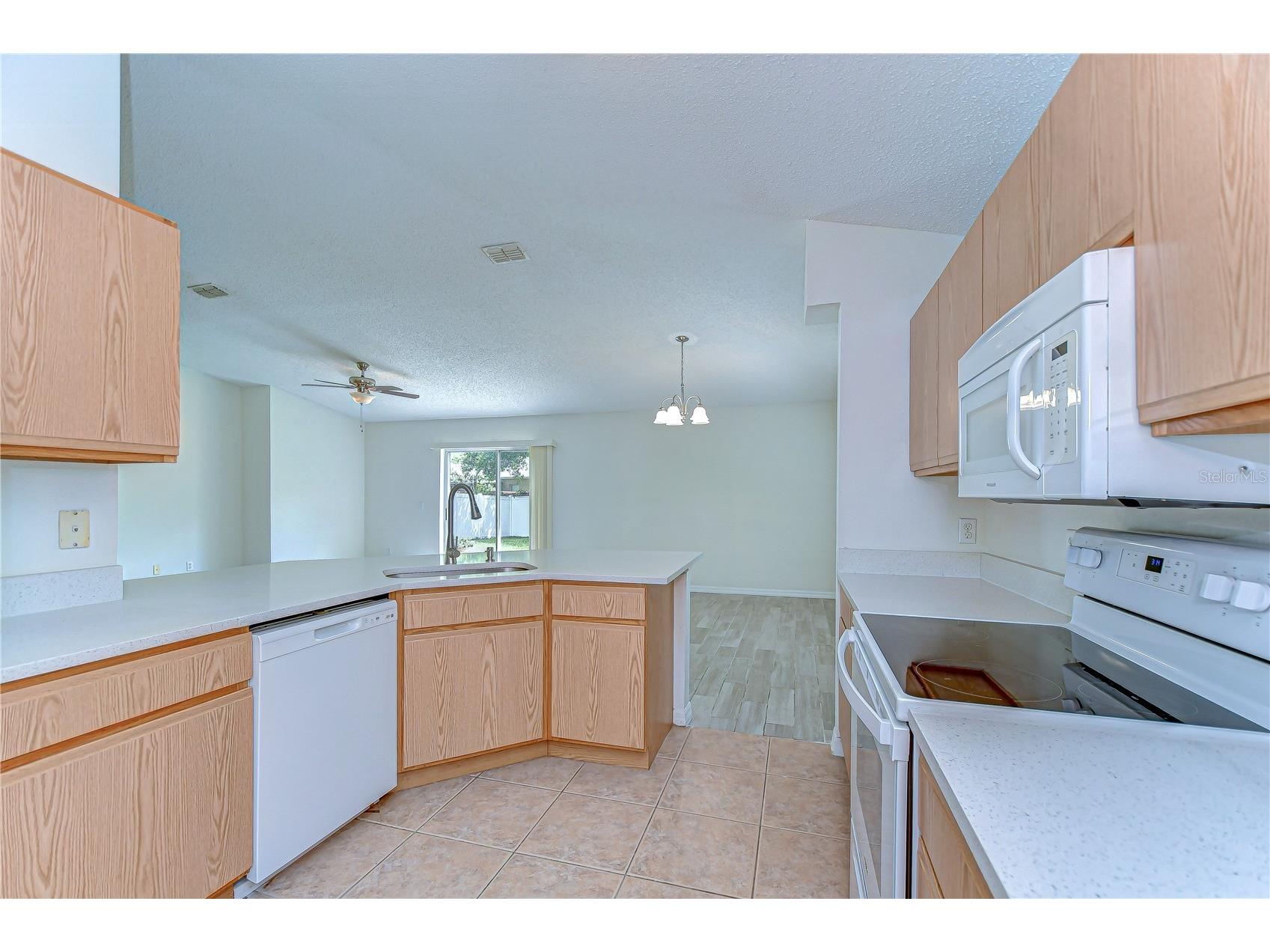 18303 Elmhurst Lane Tampa FL 33647 TB8524721 image12