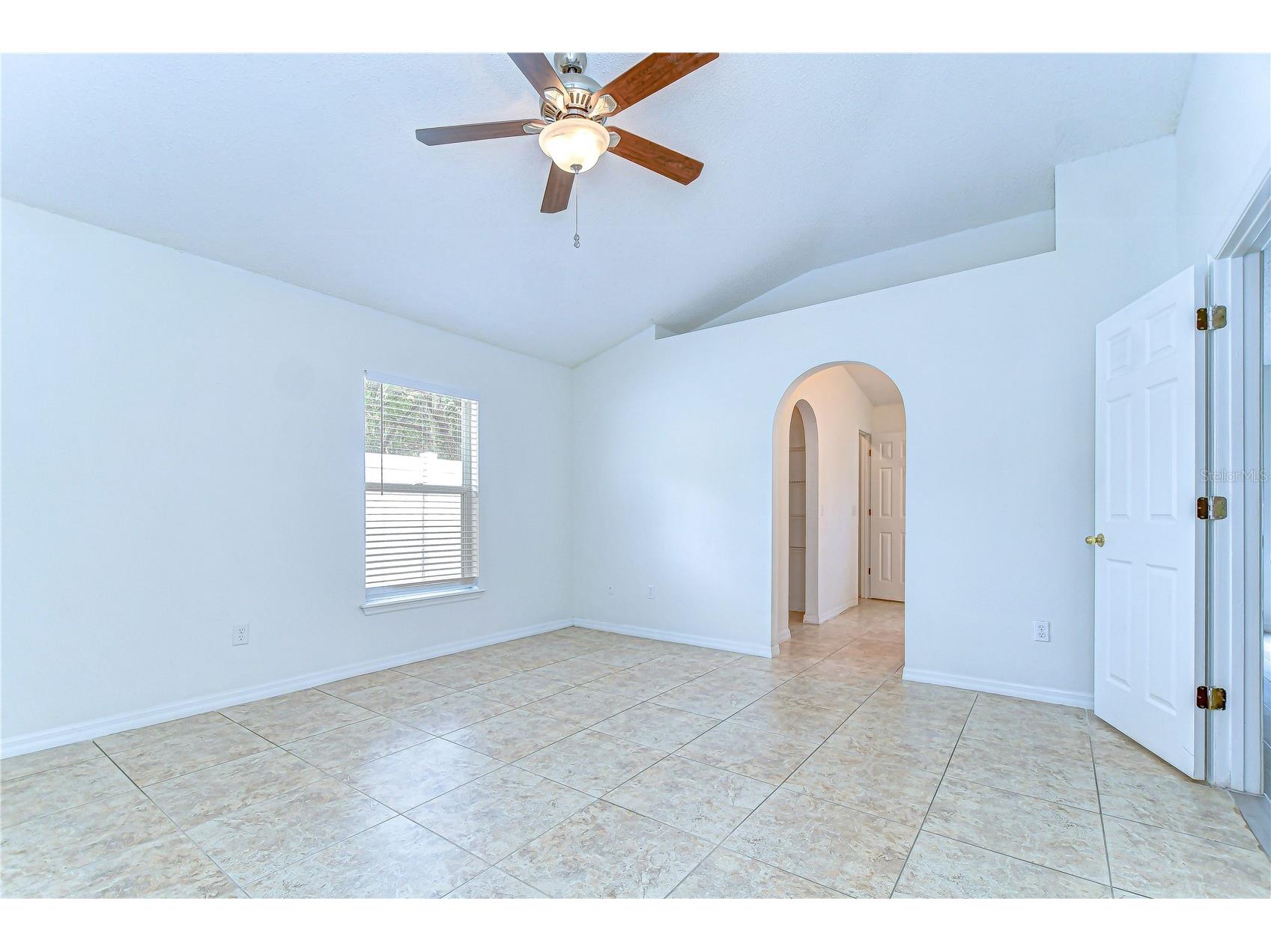 18303 Elmhurst Lane Tampa FL 33647 TB8524721 image24