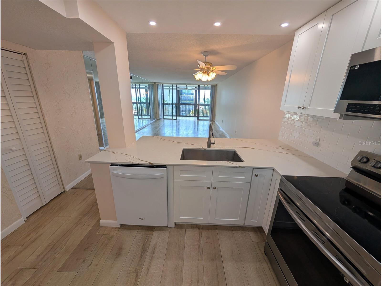 18304 Gulf Boulevard #406 Redington Shores FL 33708 O6409547 image5