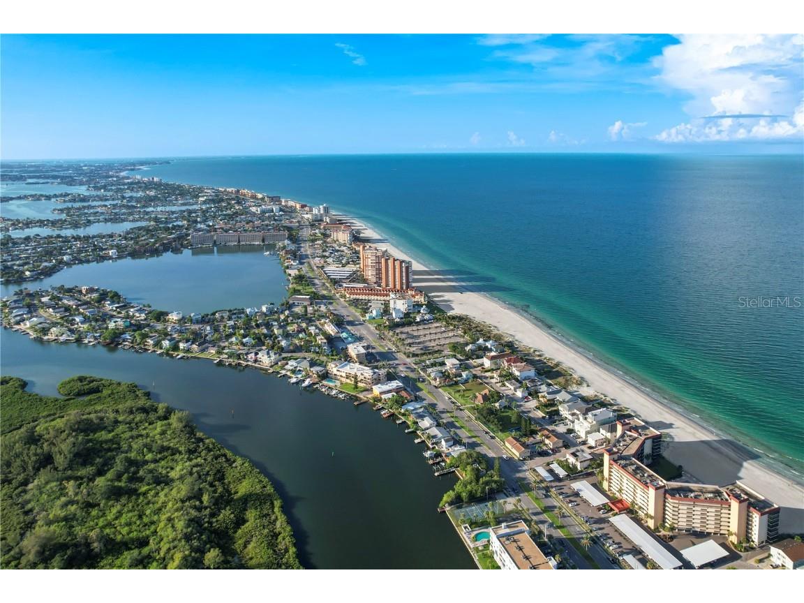 18304 Gulf Boulevard #408 Redington Shores FL 33708 - GULF TB8448818 image32