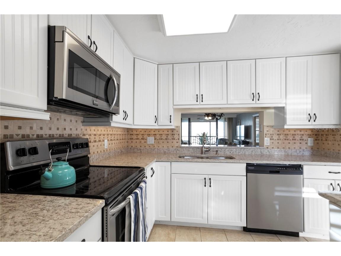 18304 Gulf Boulevard #408 Redington Shores FL 33708 - GULF TB8448818 image8