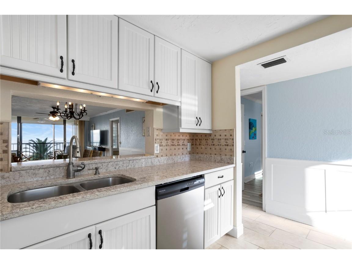 18304 Gulf Boulevard #408 Redington Shores FL 33708 - GULF TB8448818 image9