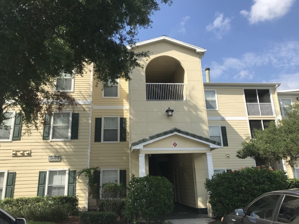 18305 Bridle Club Drive Tampa FL 33647 T3461228 image1