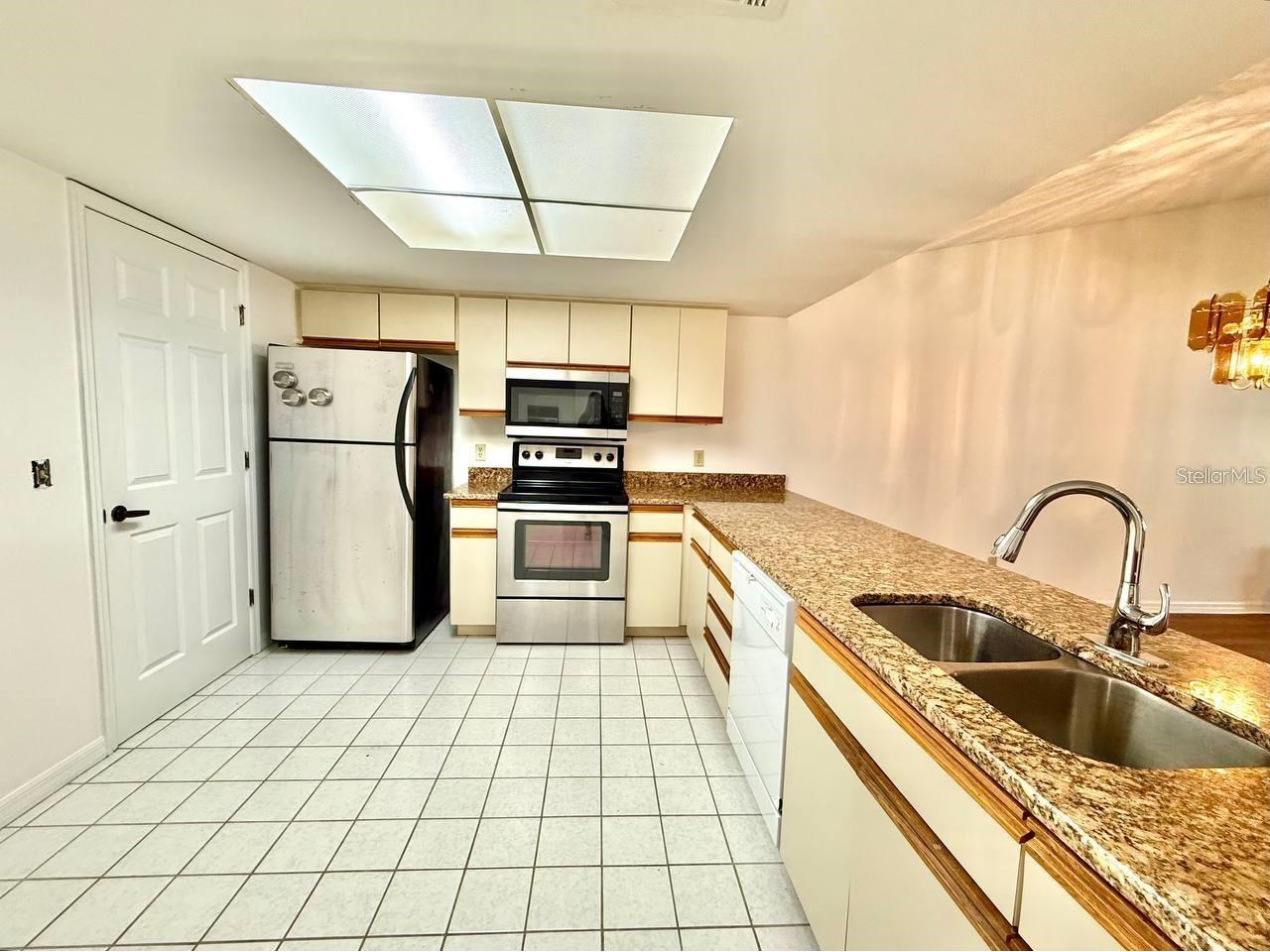 18308 Aintree Court Tampa FL 33647 L4959341 image8
