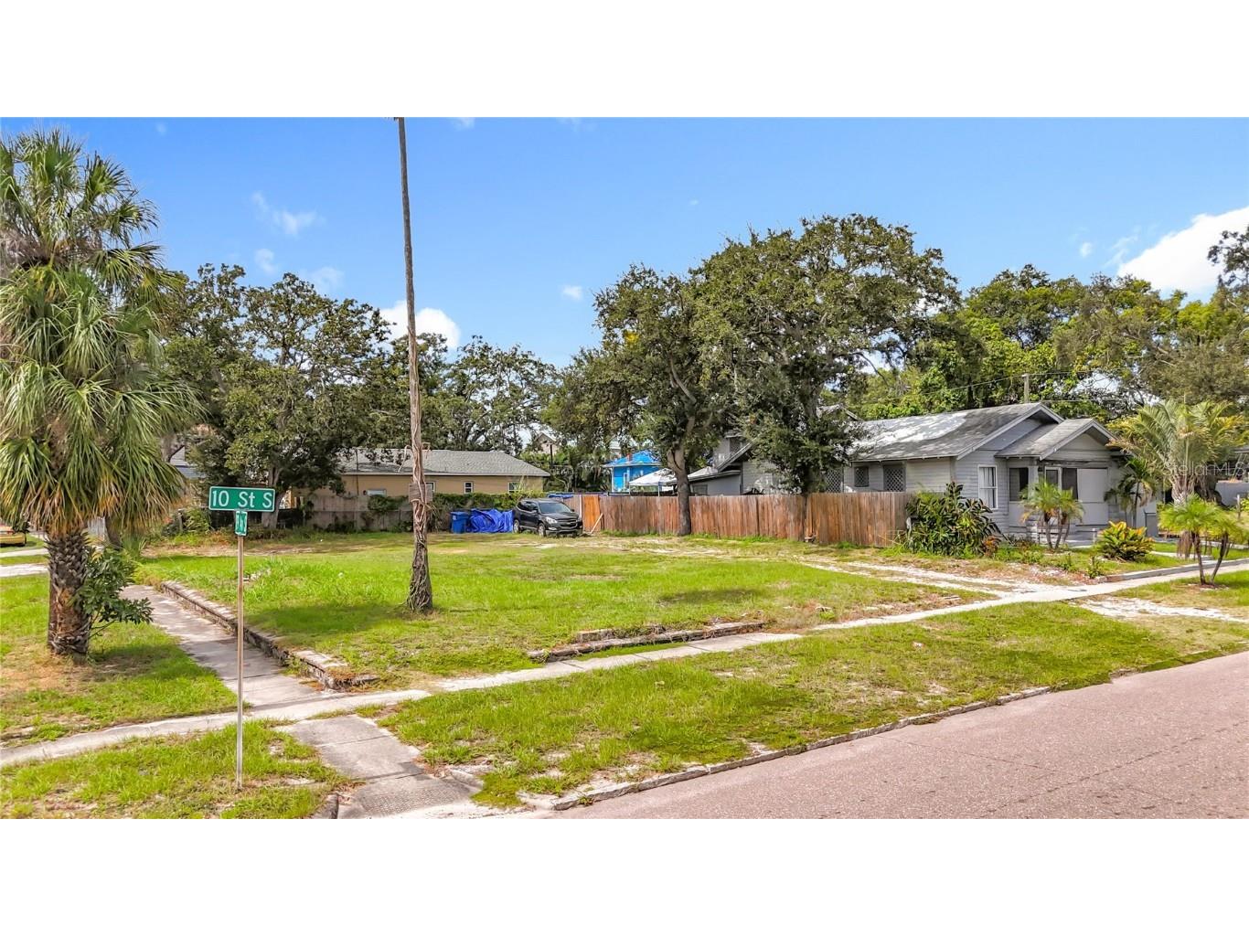 1831 10th Street S Saint Petersburg FL 33705 TB8435455 image14