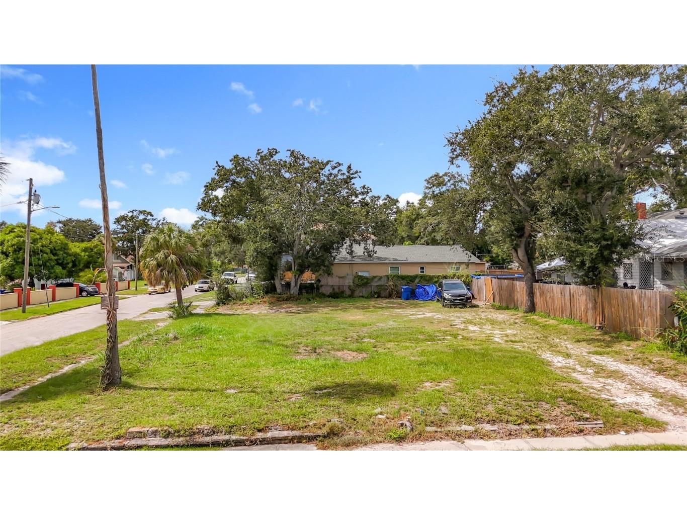 1831 10th Street S Saint Petersburg FL 33705 TB8435455 image16