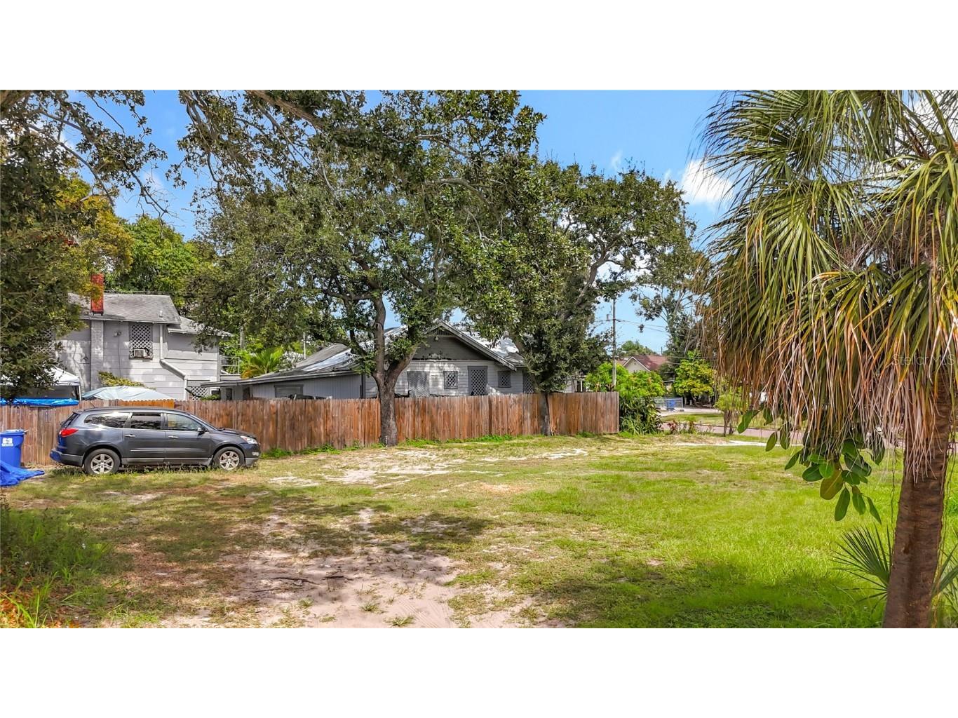 1831 10th Street S Saint Petersburg FL 33705 TB8435455 image20