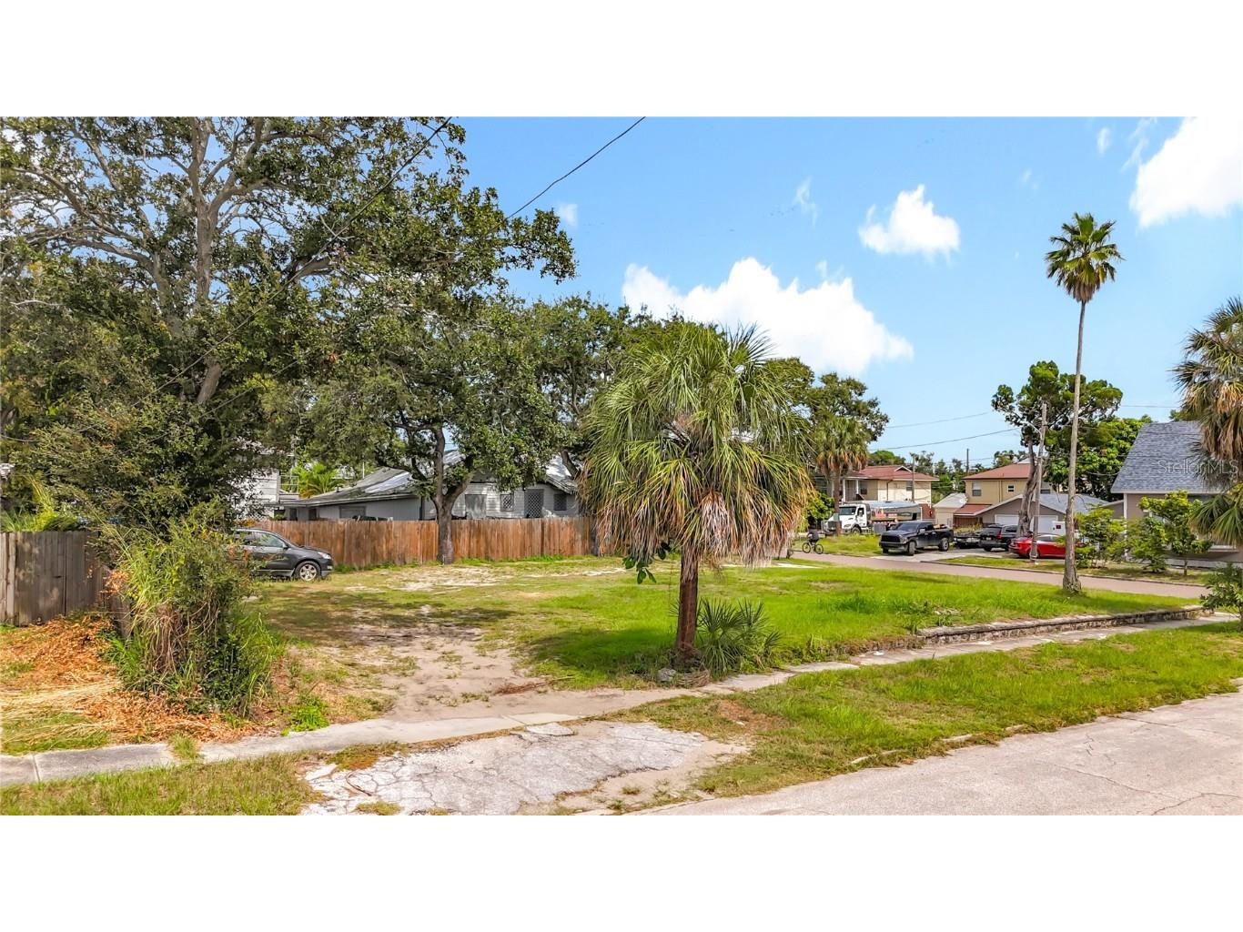 1831 10th Street S Saint Petersburg FL 33705 TB8435455 image21
