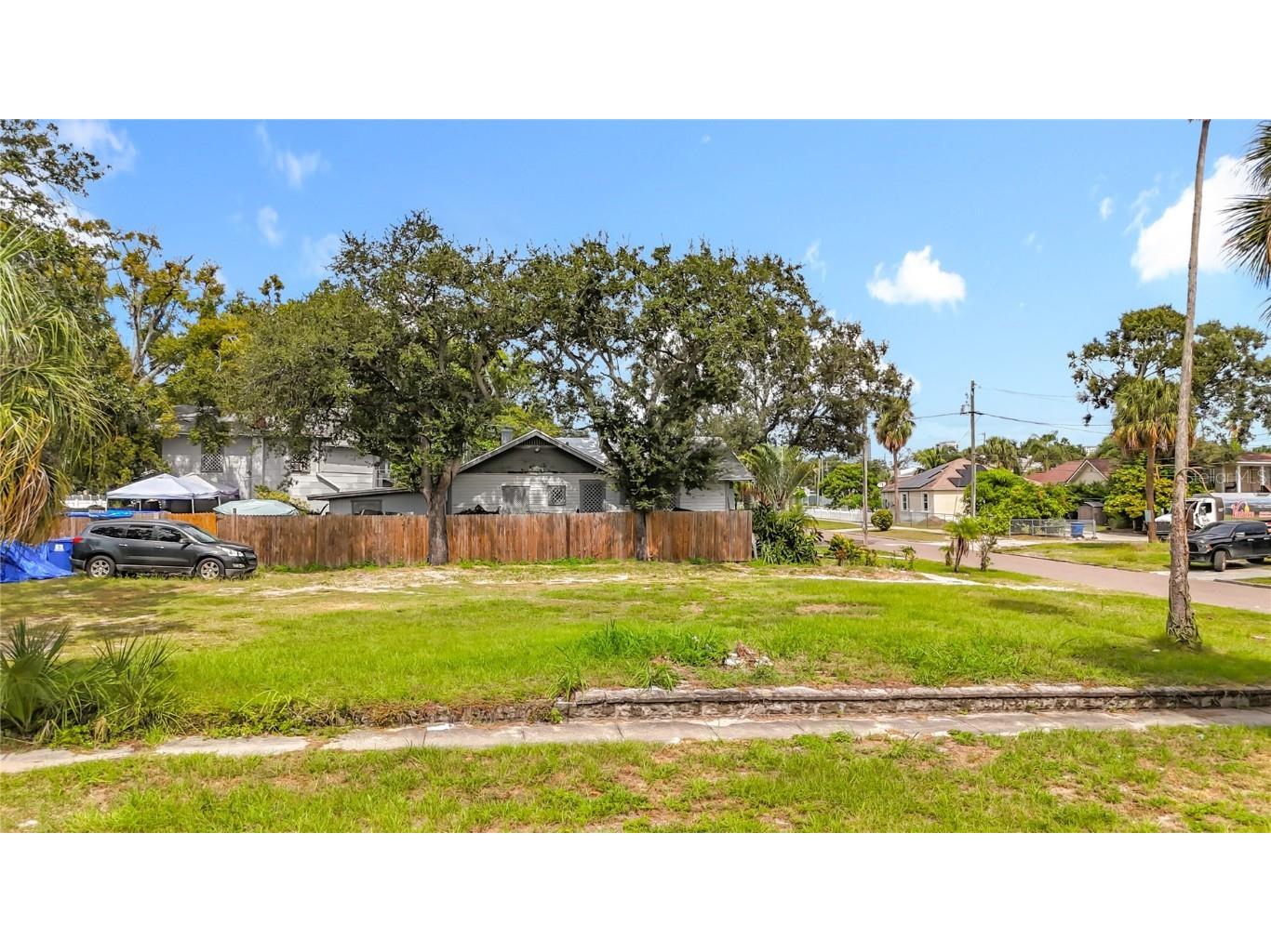 1831 10th Street S Saint Petersburg FL 33705 TB8435455 image22