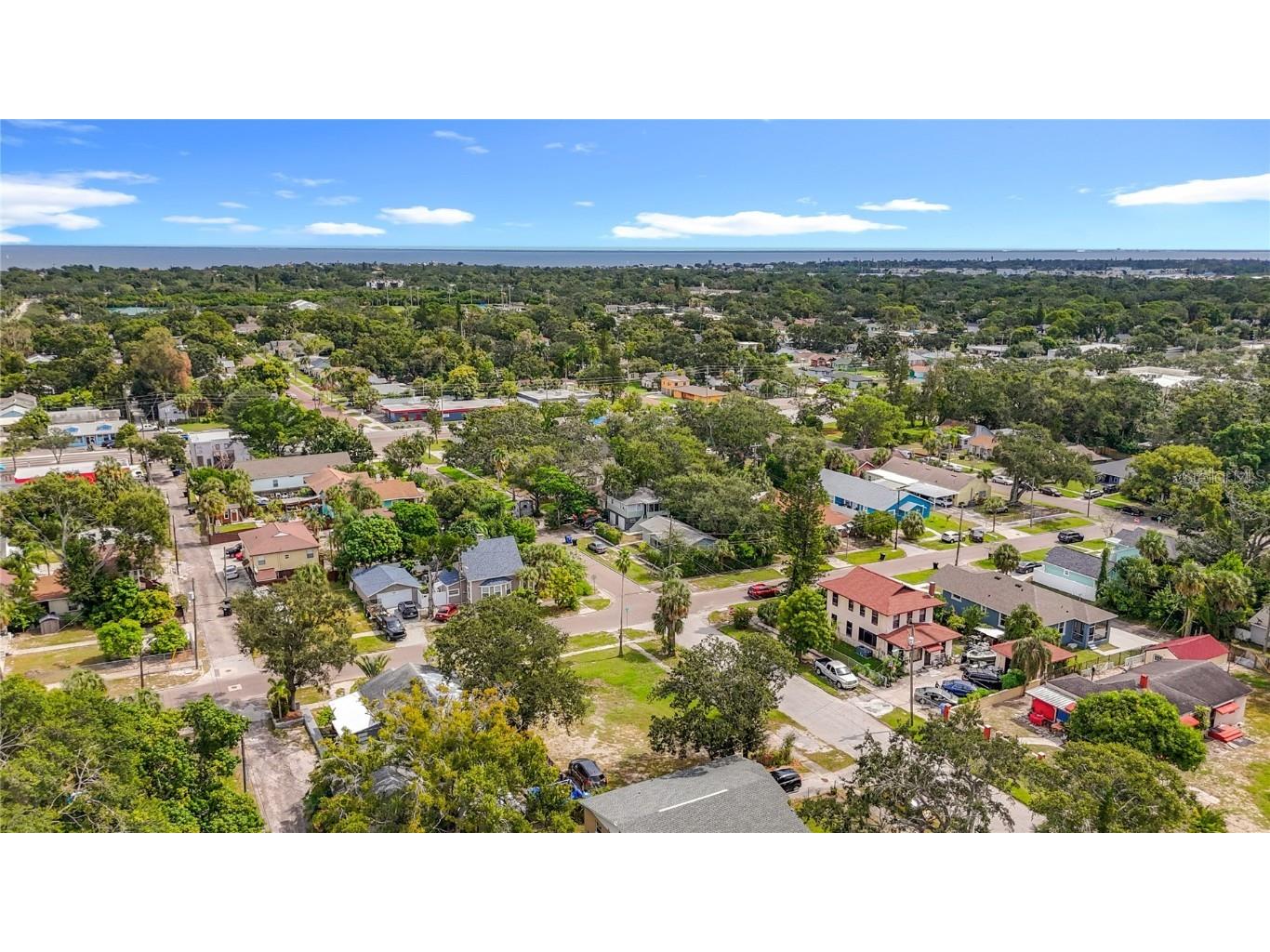 1831 10th Street S Saint Petersburg FL 33705 TB8435455 image28