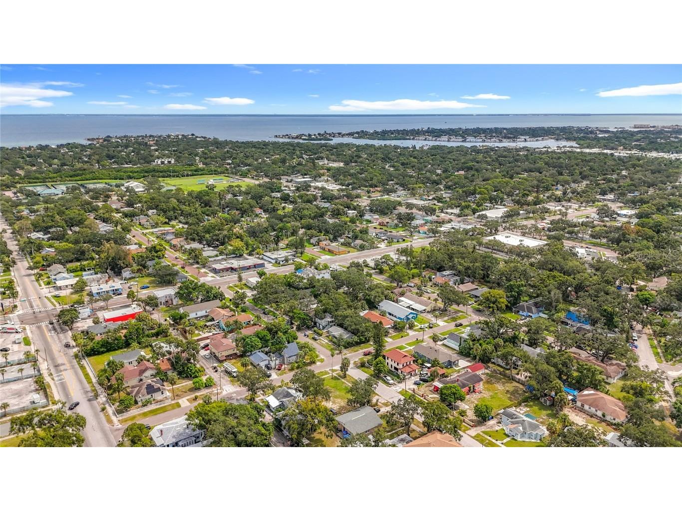 1831 10th Street S Saint Petersburg FL 33705 TB8435455 image31