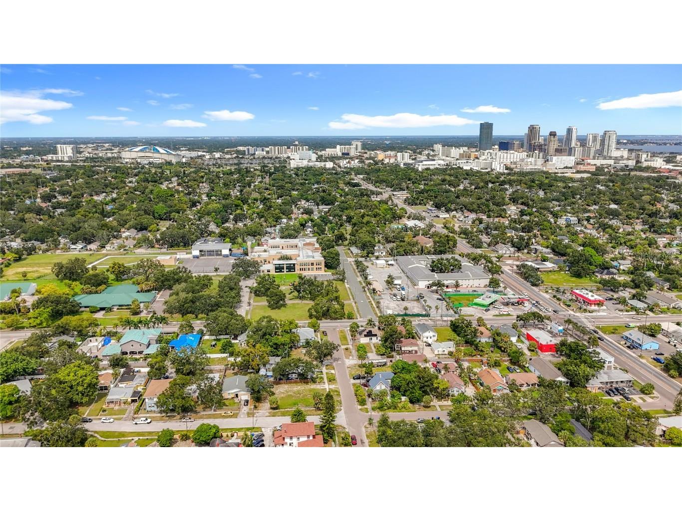 1831 10th Street S Saint Petersburg FL 33705 TB8435455 image34