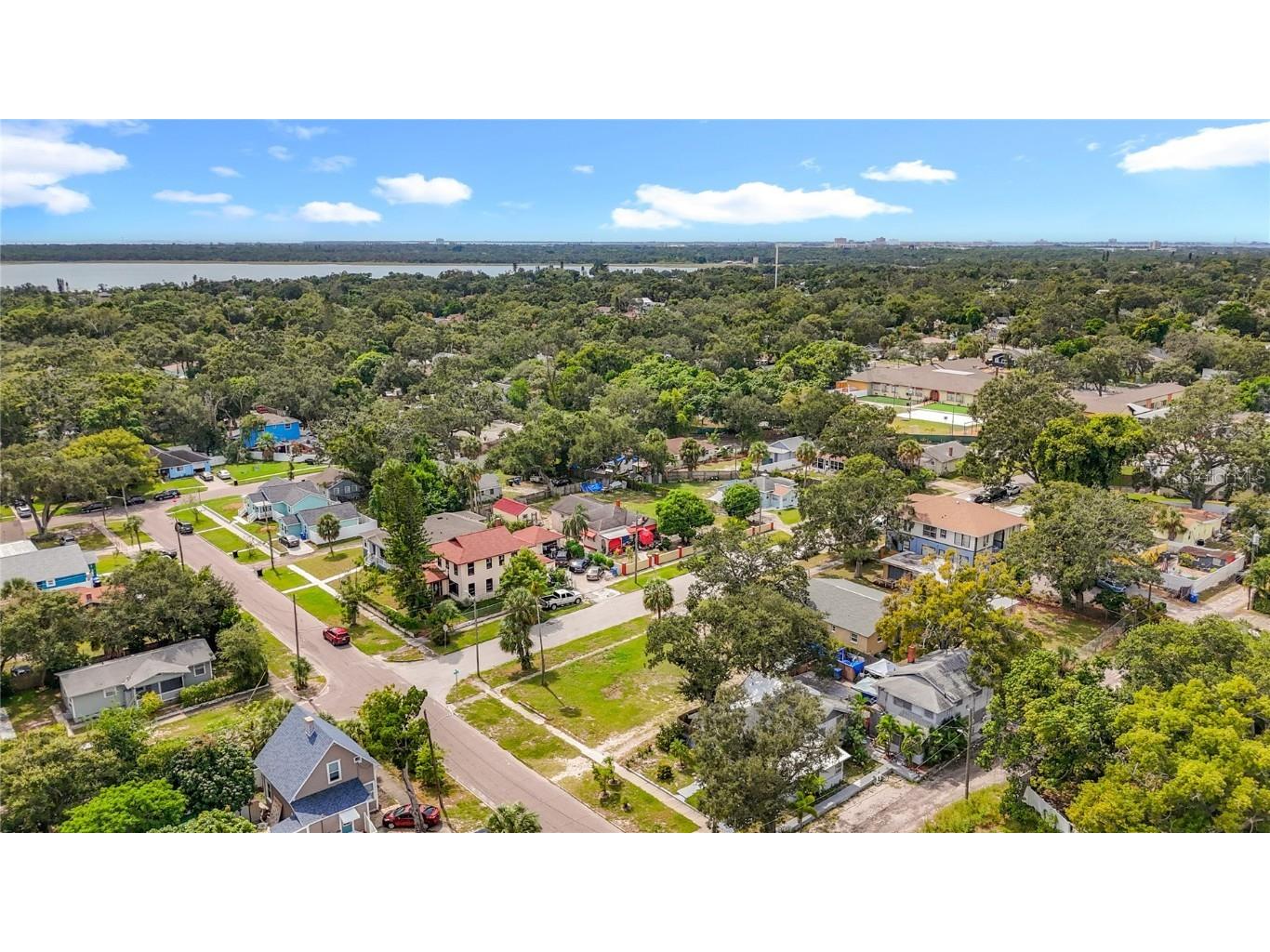 1831 10th Street S Saint Petersburg FL 33705 TB8435455 image7