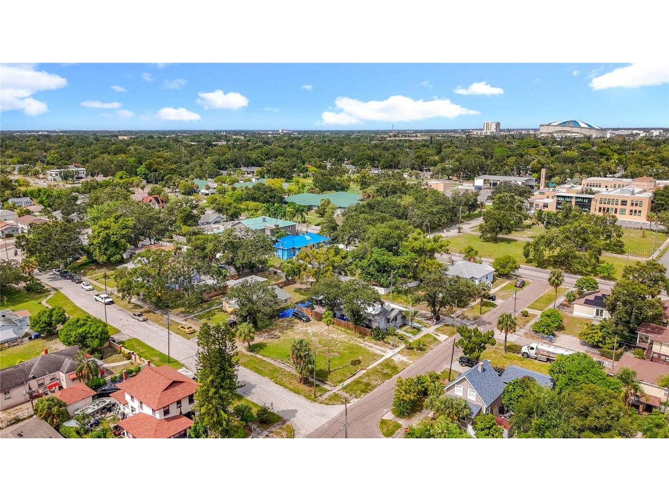 1831 10th Street S Saint Petersburg FL 33705 TB8435455 image9