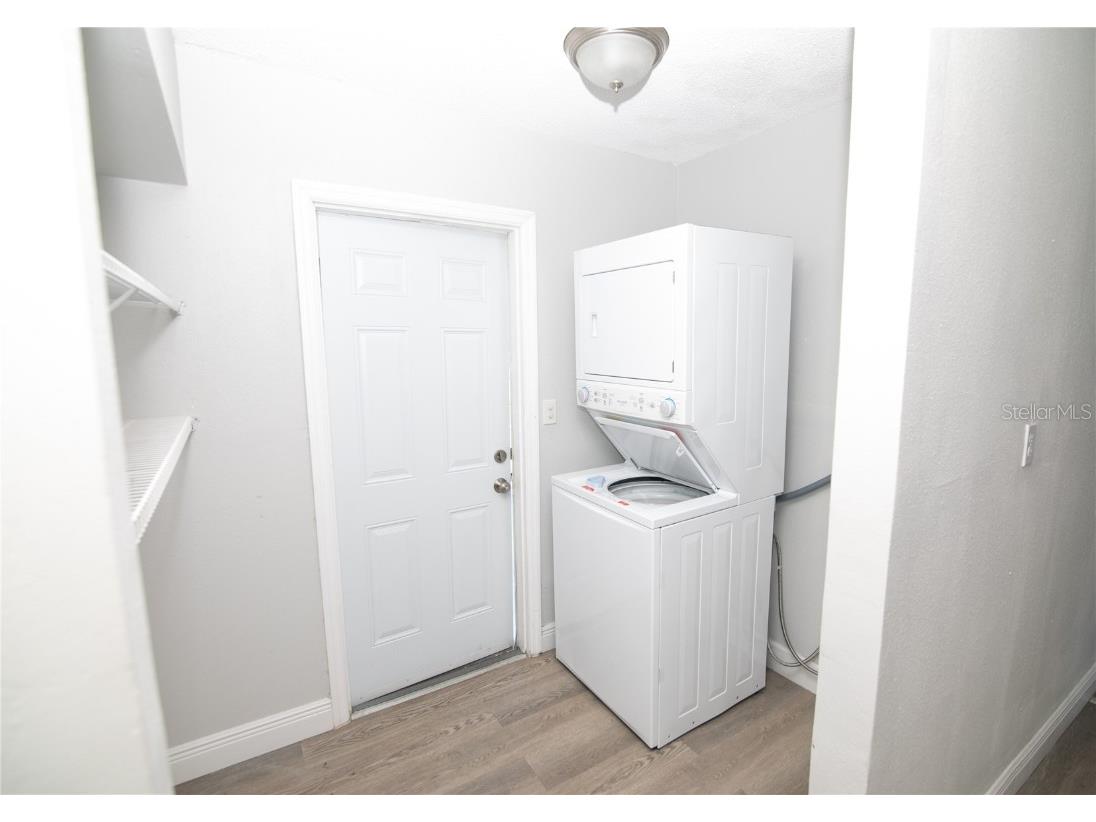 1831 Aaron Avenue Orlando FL 32811 O6365284 image6