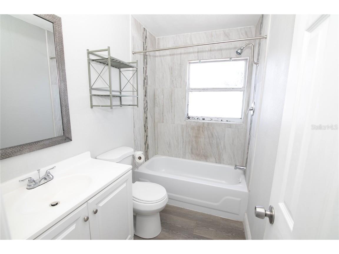 1831 Aaron Avenue Orlando FL 32811 O6365284 image7