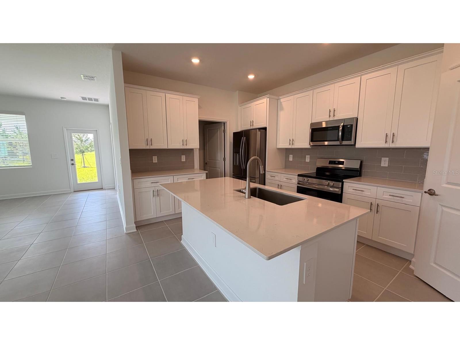 1831 Bright Sky Drive Kissimmee FL 34744 O6416281 image8