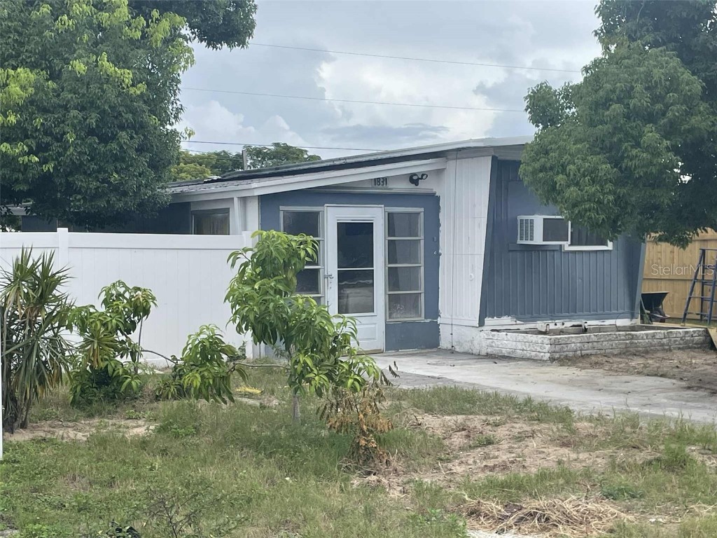 1831 Melody Drive Holiday FL 34691 W7878794 image1