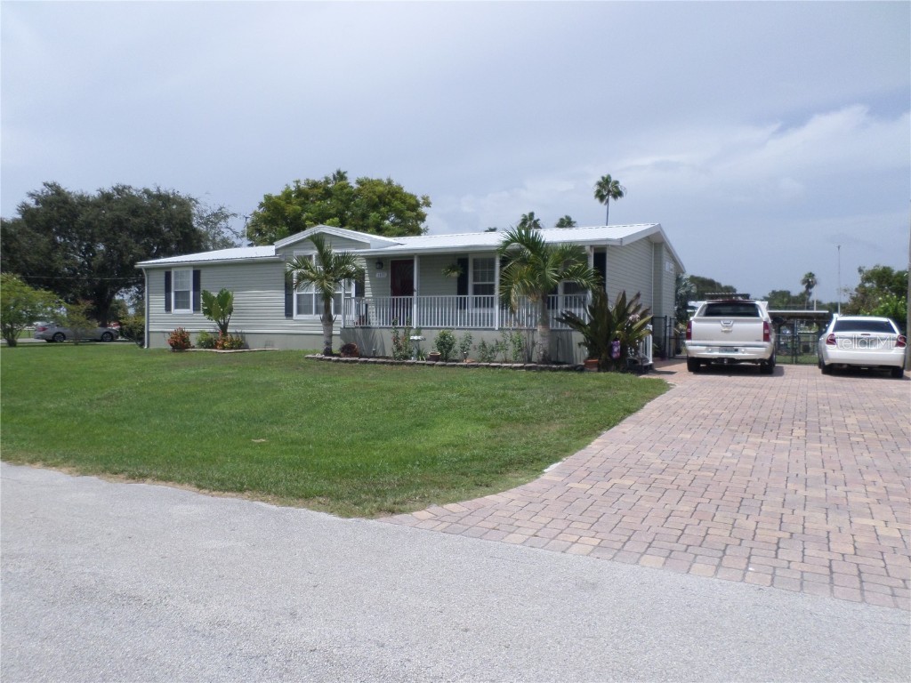 1831 Se 33rd Street Okeechobee FL 34974 OK223125 image1