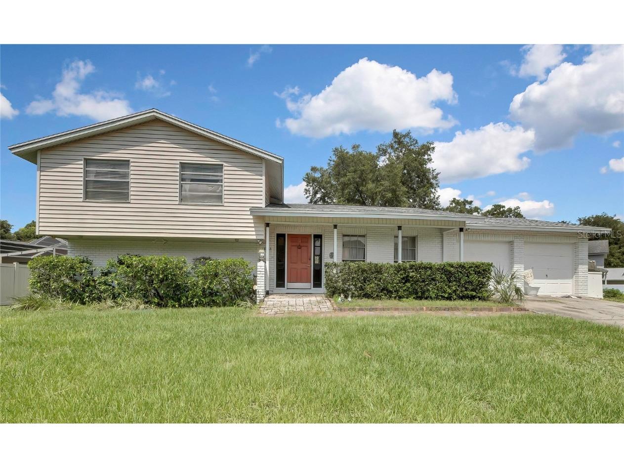 18313 Dolly Brook Lane Lutz FL 33549 T3547420 image1