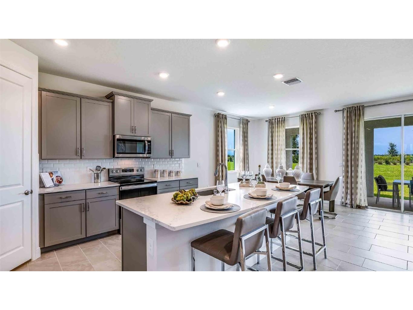 18313 Thistleberry Place Lakewood Ranch FL 34211 A4662612 image8