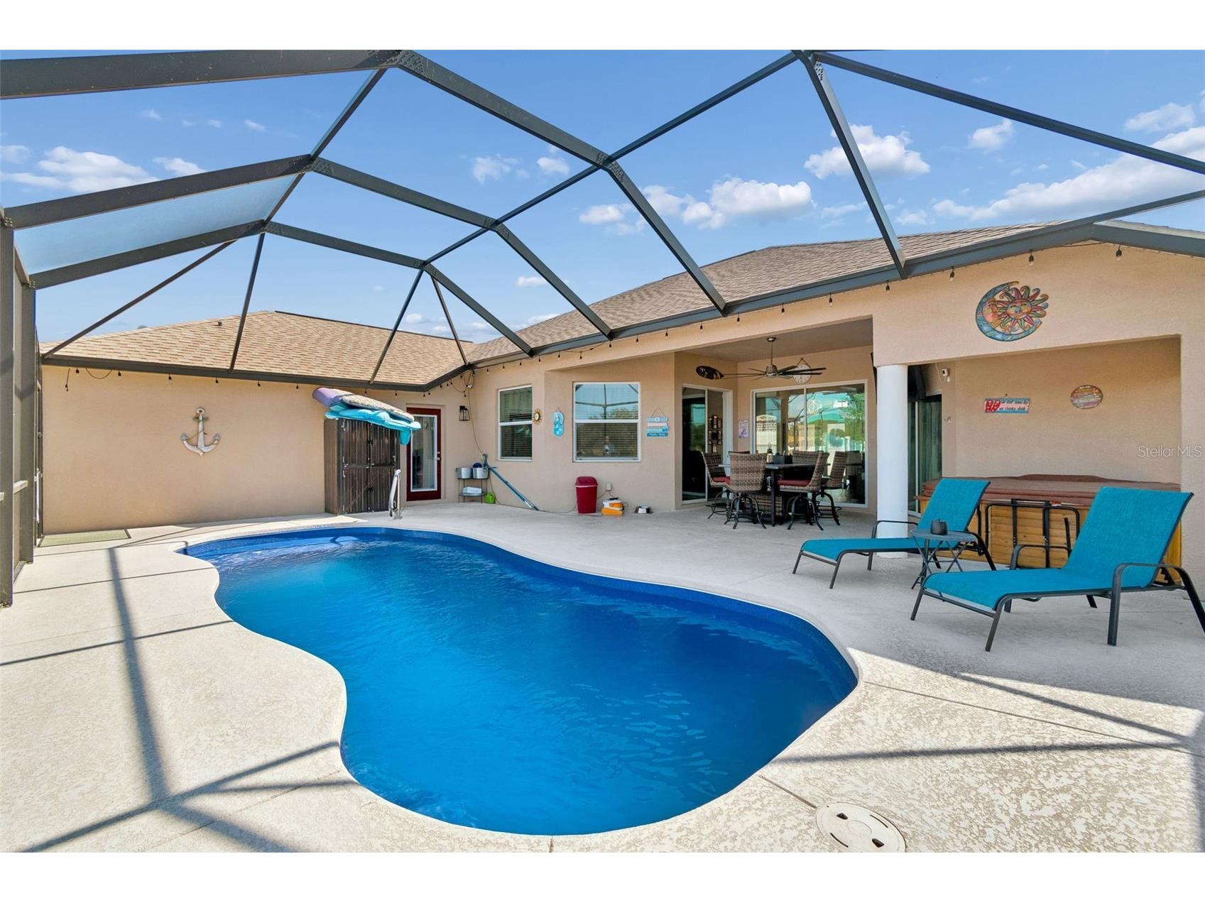 18317 Treehaven Drive Hudson FL 34667 - POND W7883026 image2